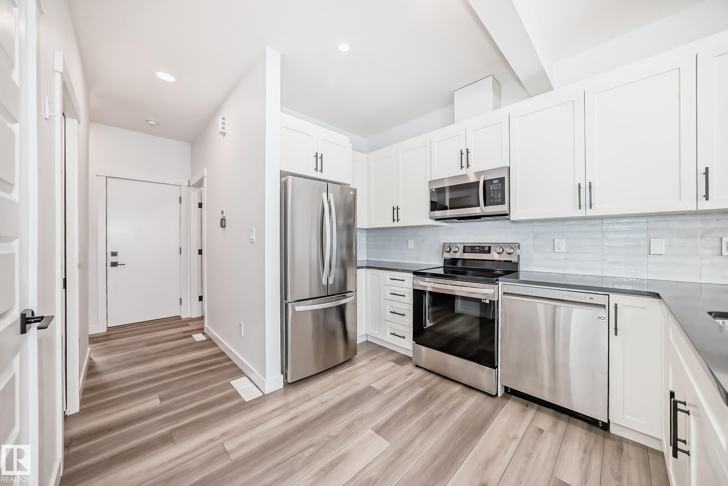 Photo 9 at 38 - 1910 Collip View SW, Cavanagh, Edmonton