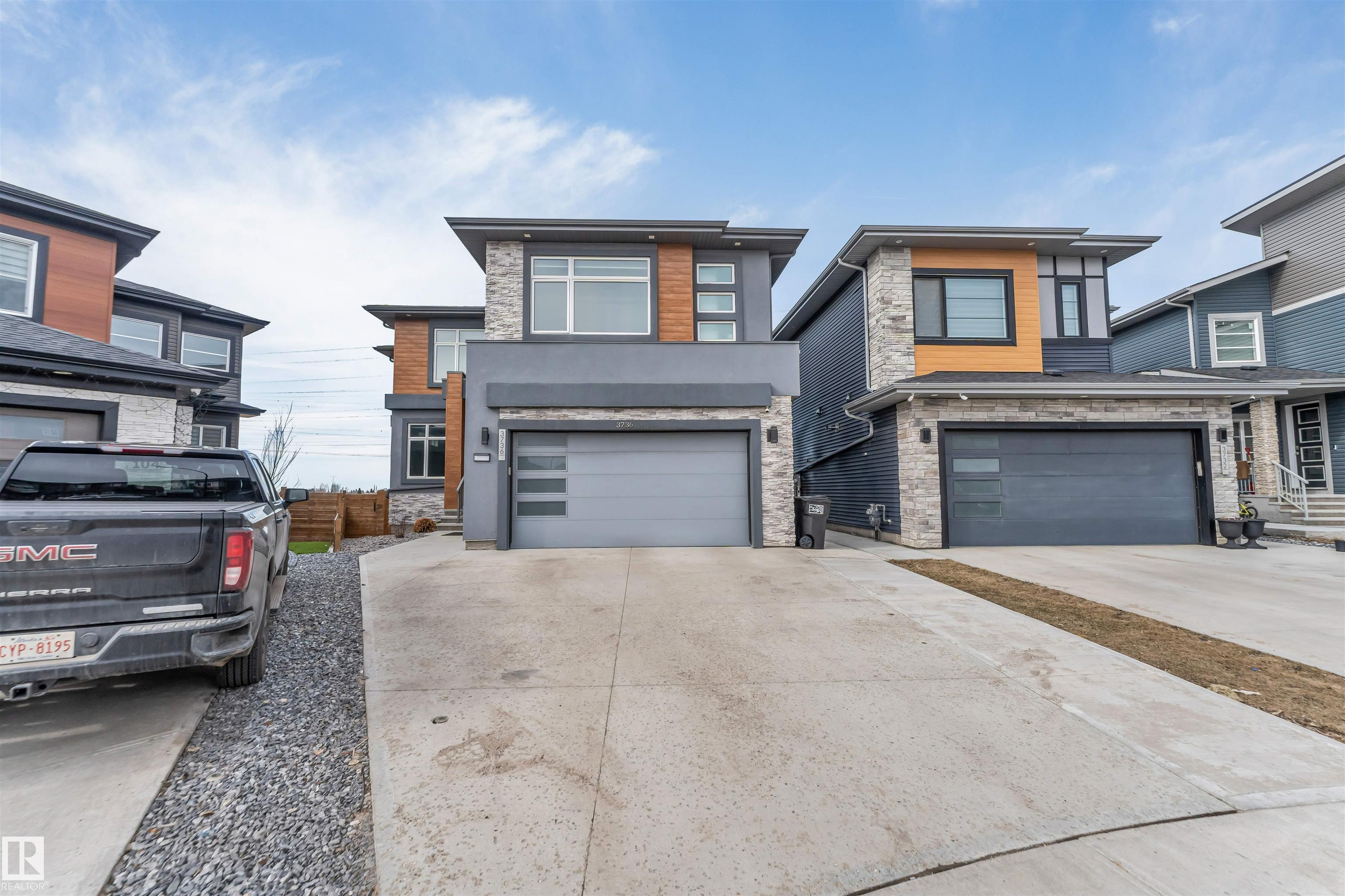 3736 1 Avenue SW, Charlesworth, Edmonton