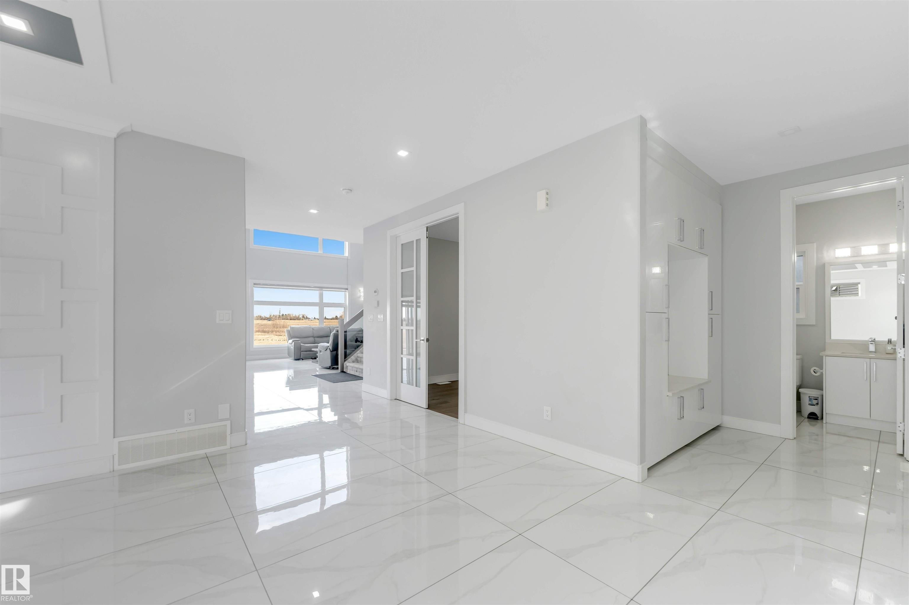 Photo 18 at 3736 1 Avenue SW, Charlesworth, Edmonton