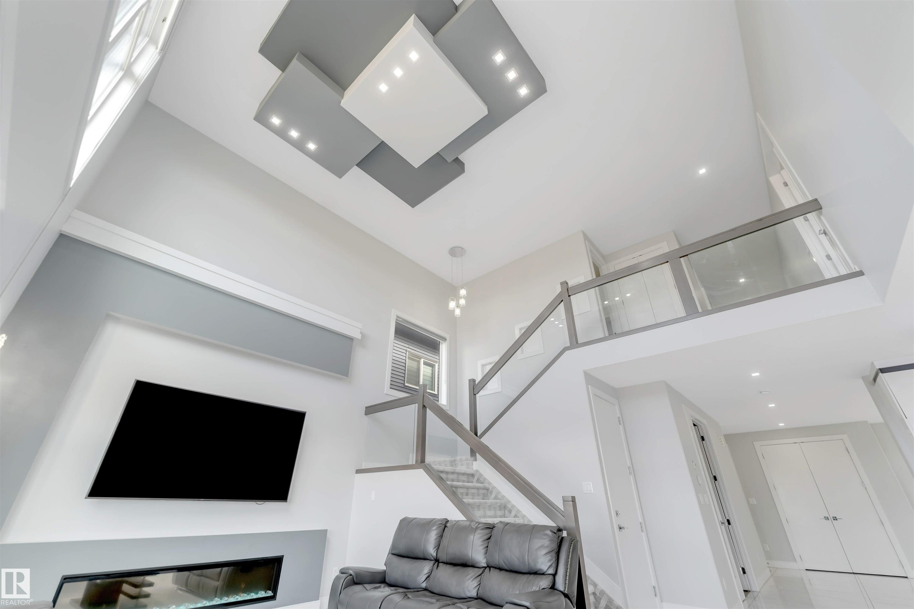 Photo 25 at 3736 1 Avenue SW, Charlesworth, Edmonton