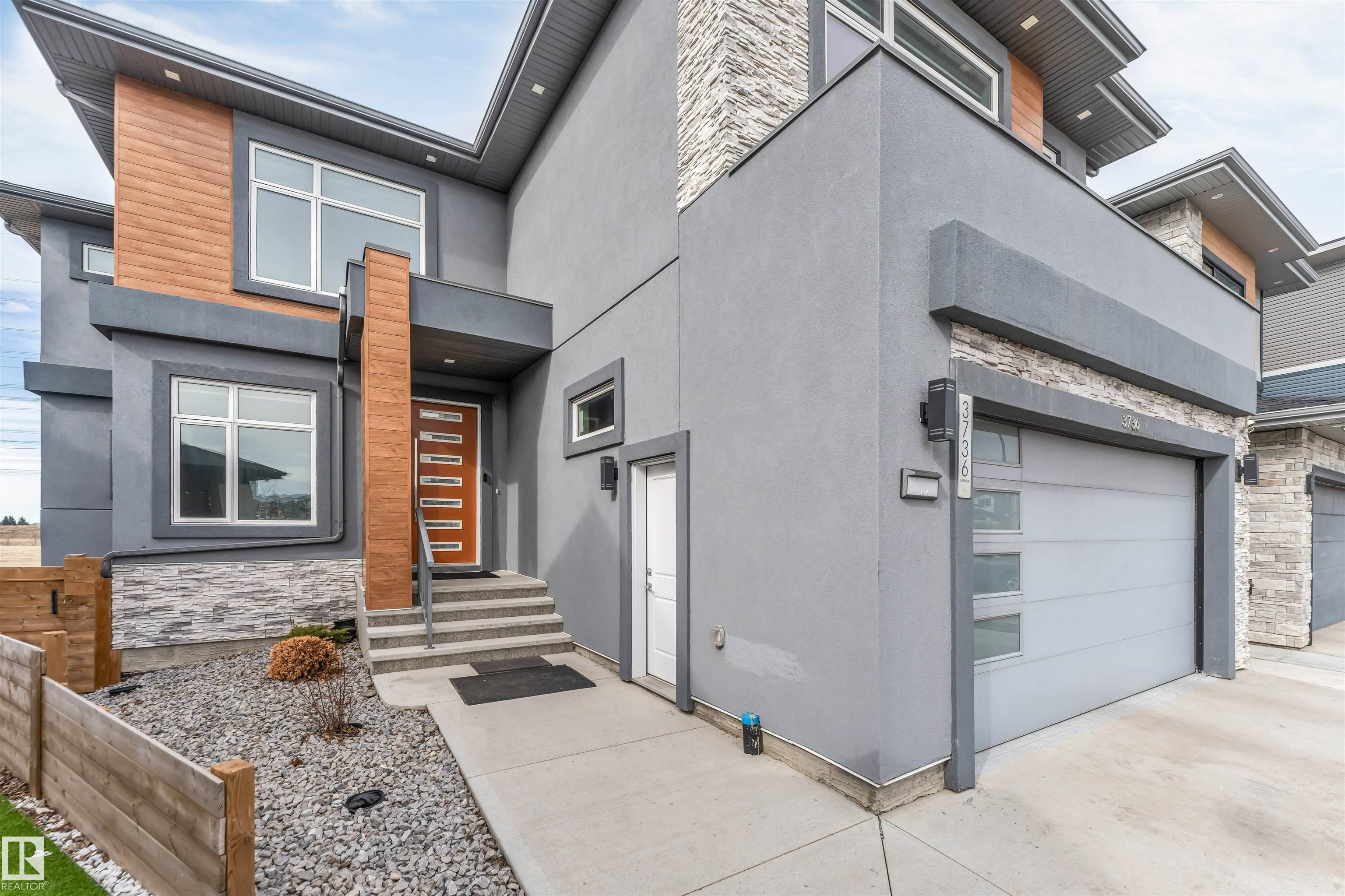 3736 1 Avenue SW, Charlesworth, Edmonton