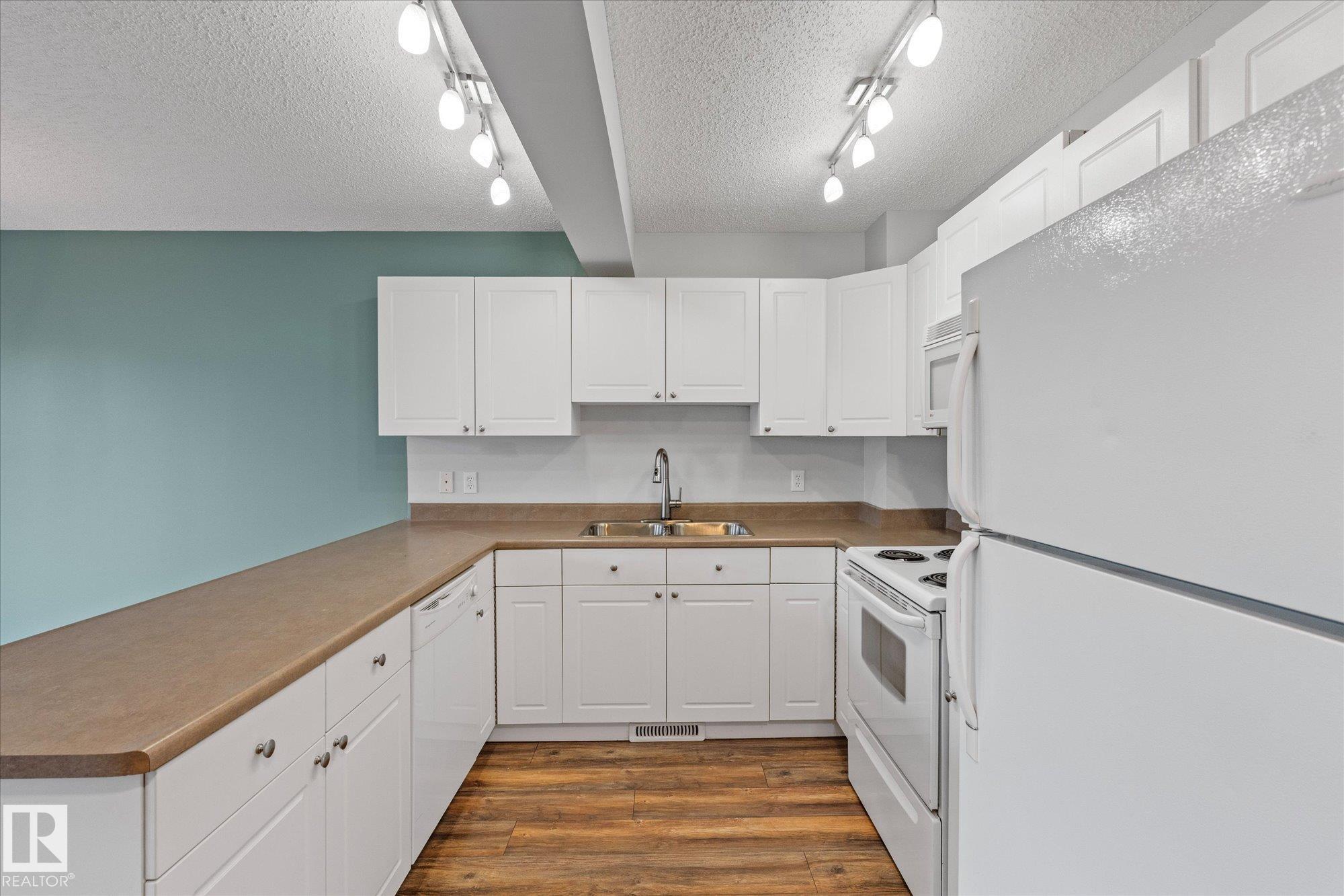 Photo 18 at 5407 204 Street NW, The Hamptons, Edmonton