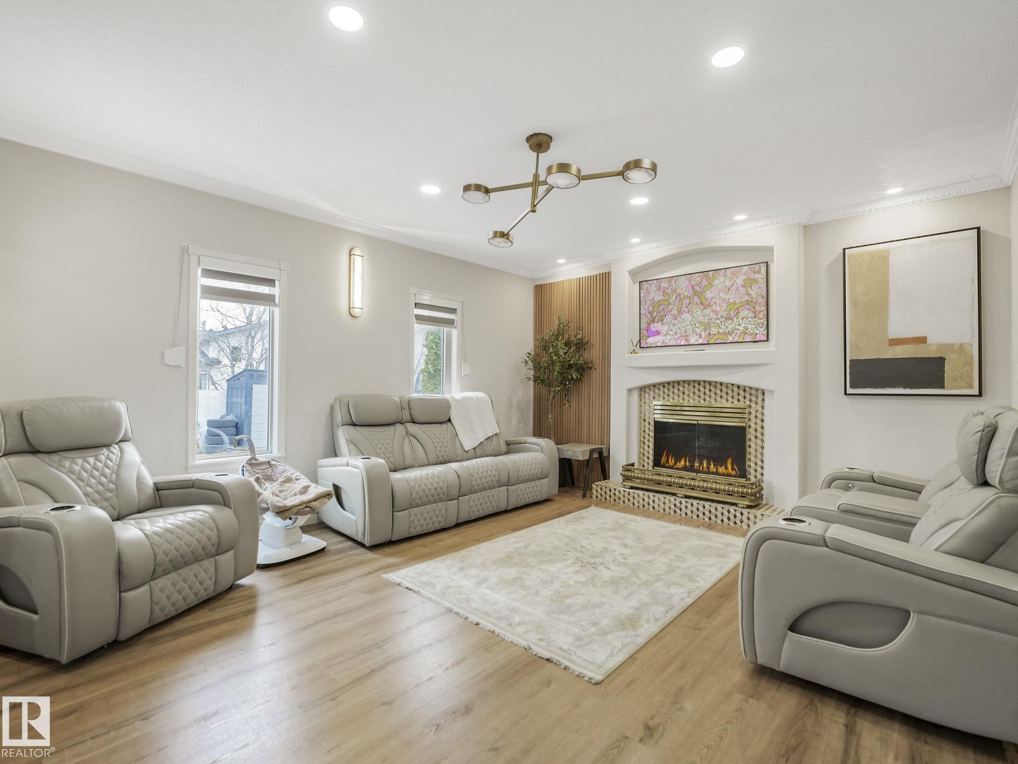 Photo 21 at 376 Hollick Kenyon Road NW, Hollick-Kenyon, Edmonton