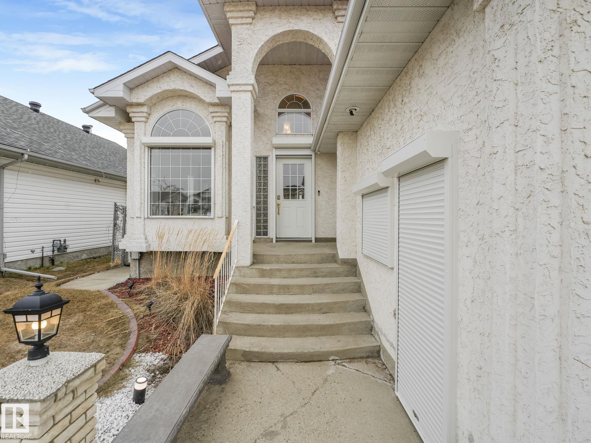 376 Hollick Kenyon Road NW, Hollick-Kenyon, Edmonton