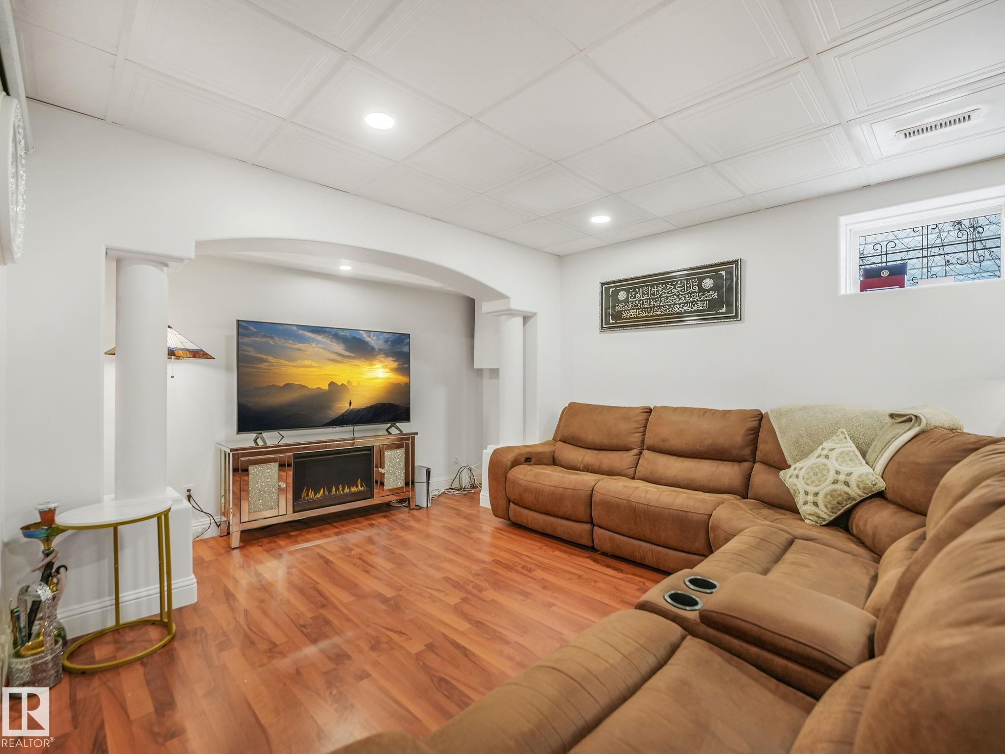 Photo 48 at 376 Hollick Kenyon Road NW, Hollick-Kenyon, Edmonton