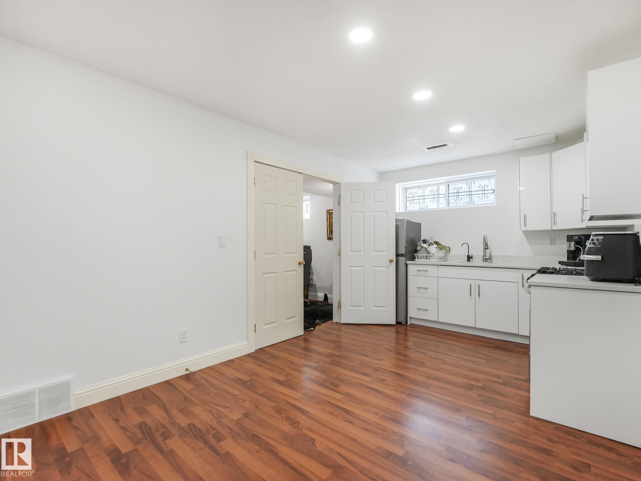 Photo 53 at 376 Hollick Kenyon Road NW, Hollick-Kenyon, Edmonton