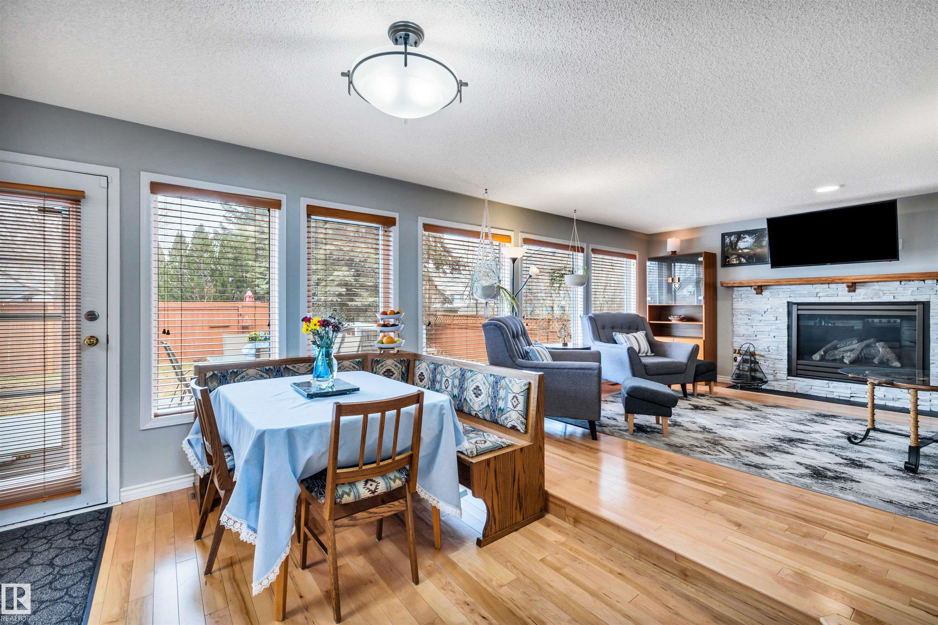 Photo 11 at 37 Deane Crescent, Deer Ridge, St. Albert