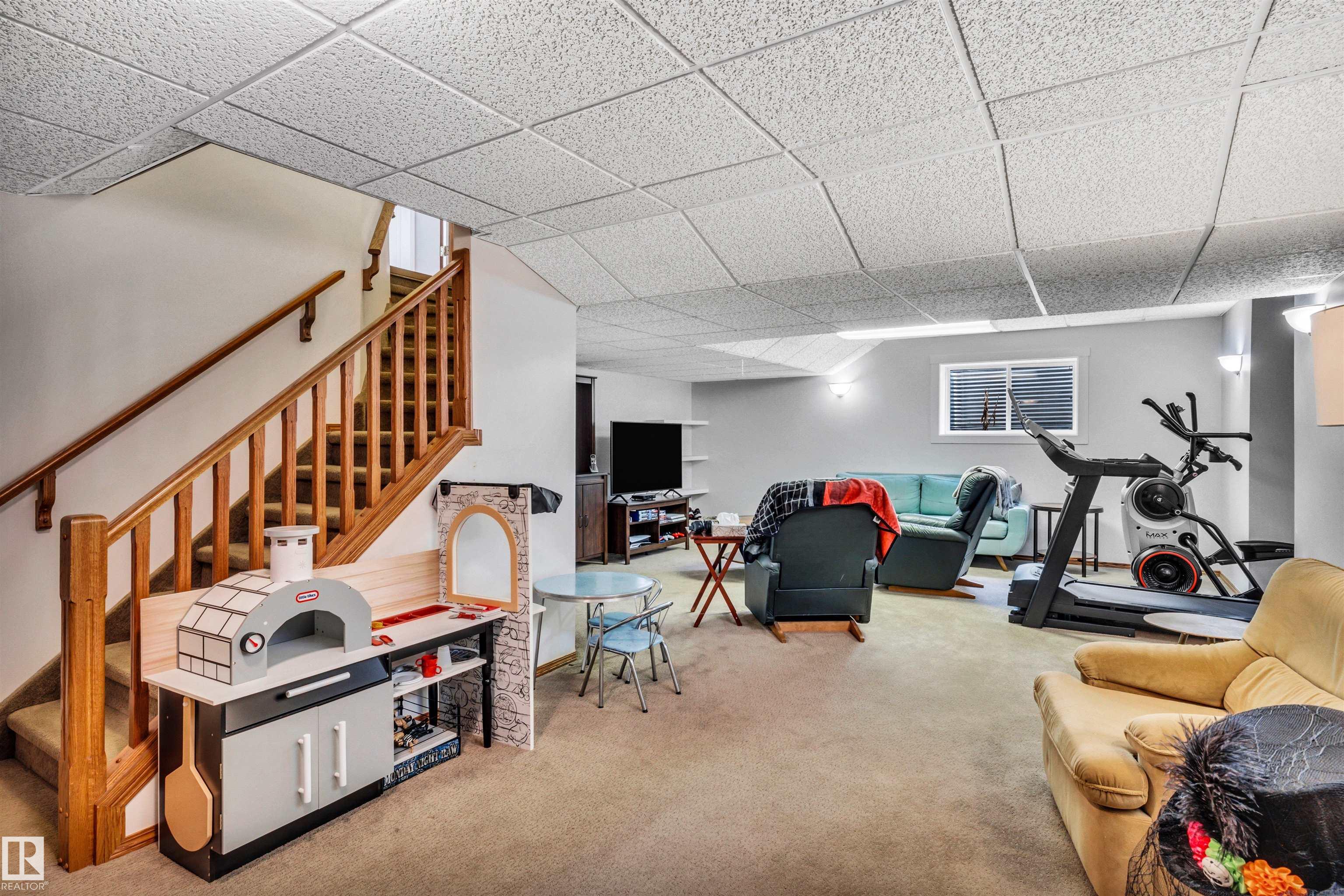 Photo 42 at 37 Deane Crescent, Deer Ridge, St. Albert