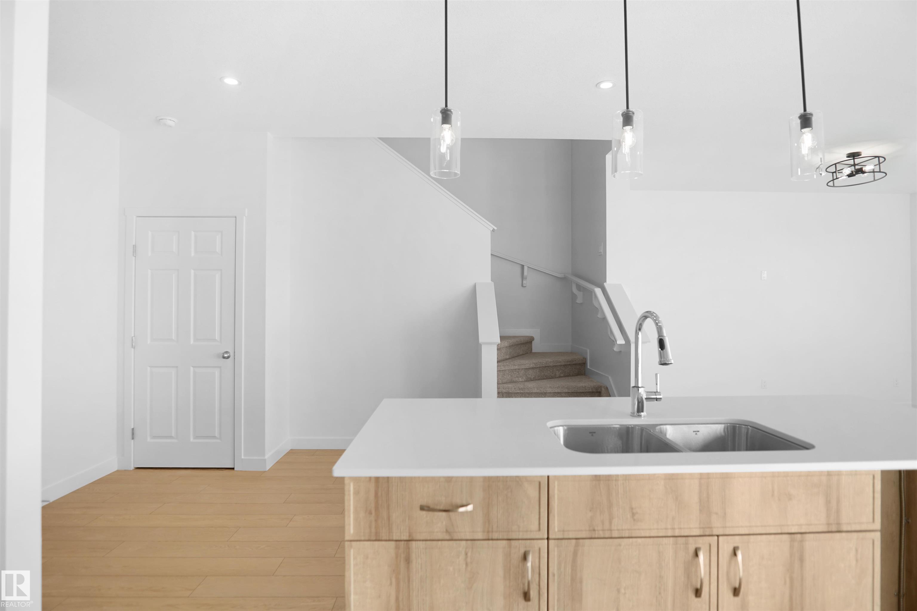 Photo 9 at 58 Nerine Crescent, North Ridge, St. Albert