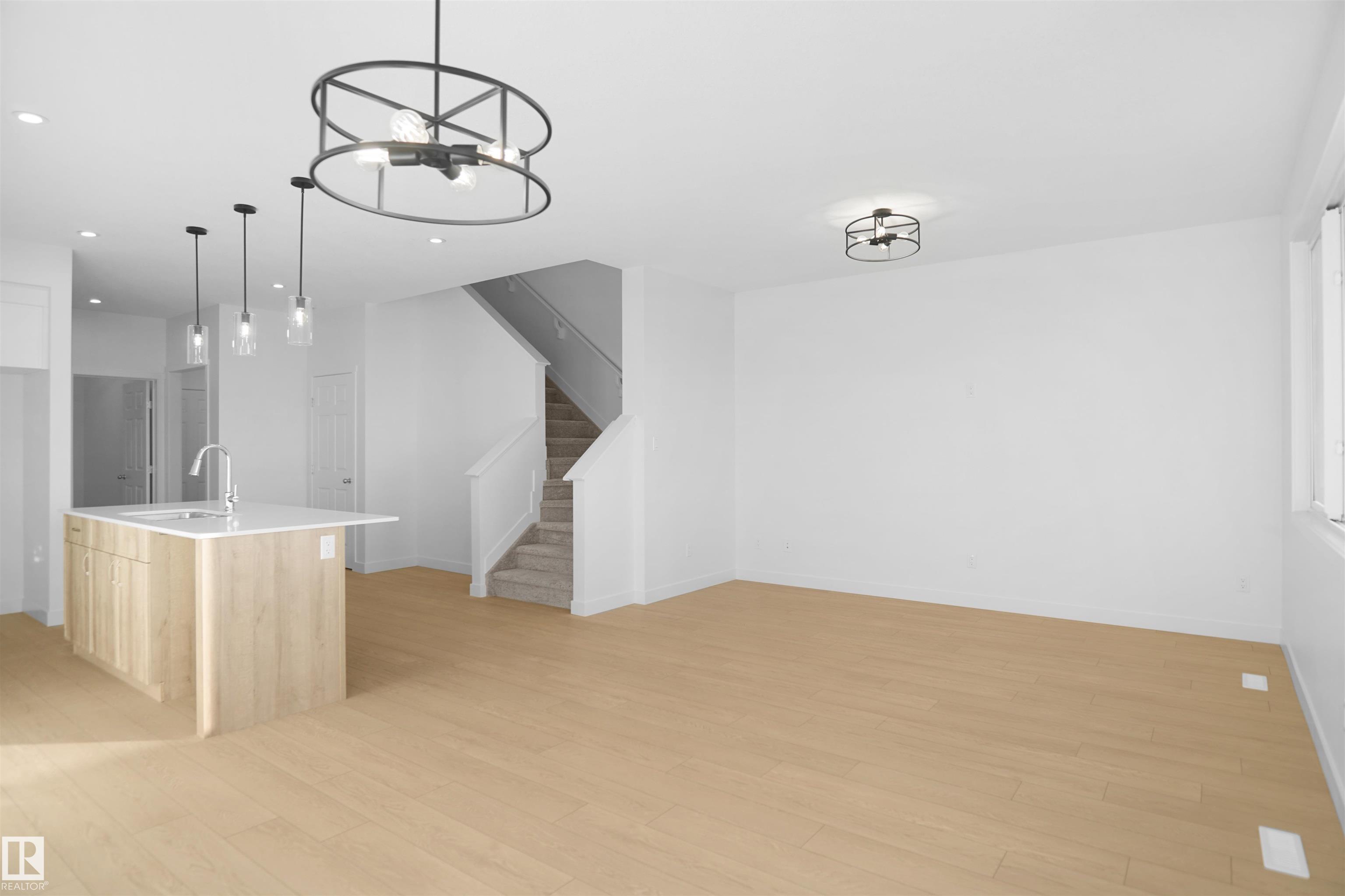 Photo 10 at 58 Nerine Crescent, North Ridge, St. Albert