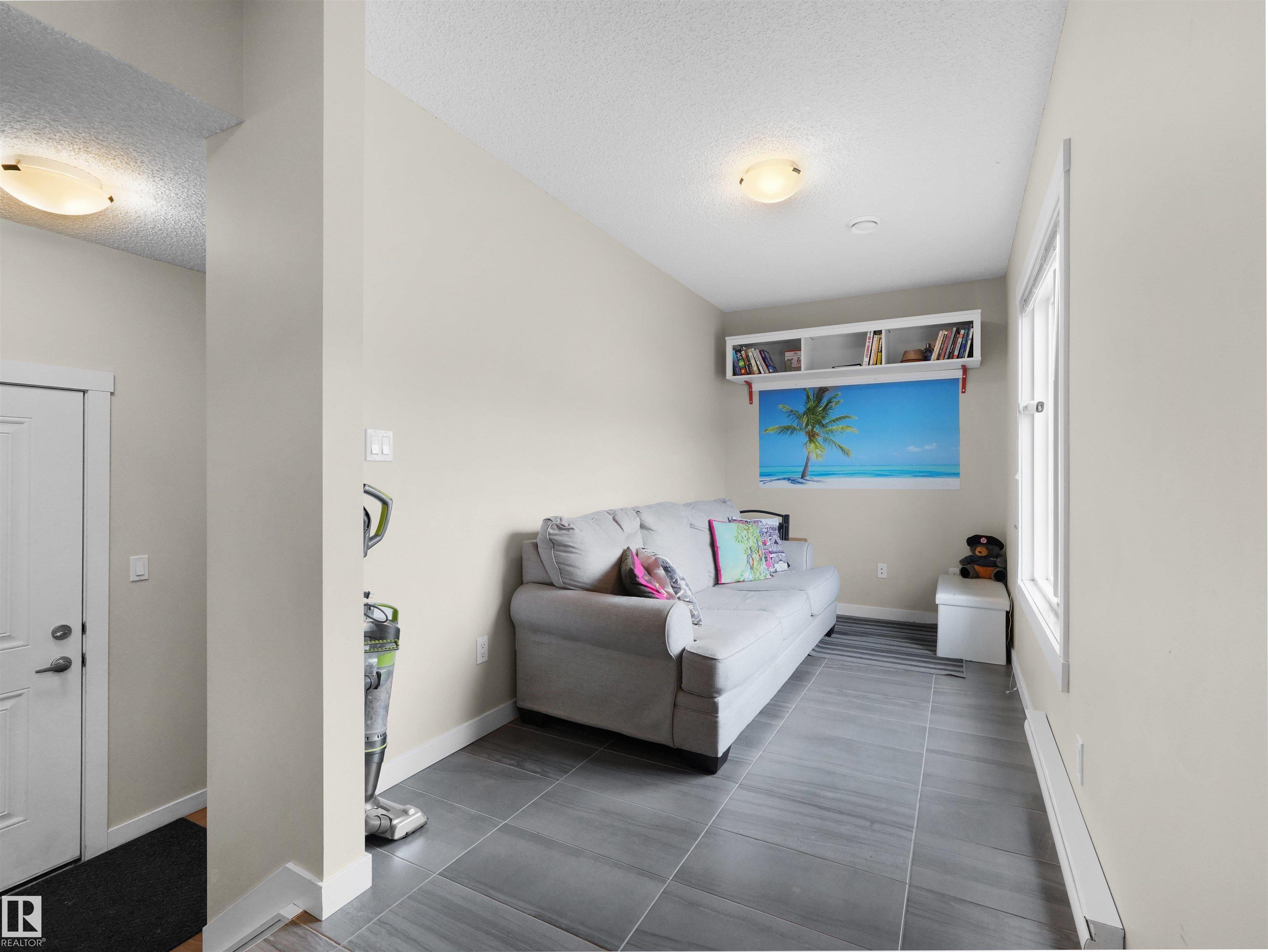 Photo 11 at 4 - 735 Allard Boulevard SW, Allard, Edmonton