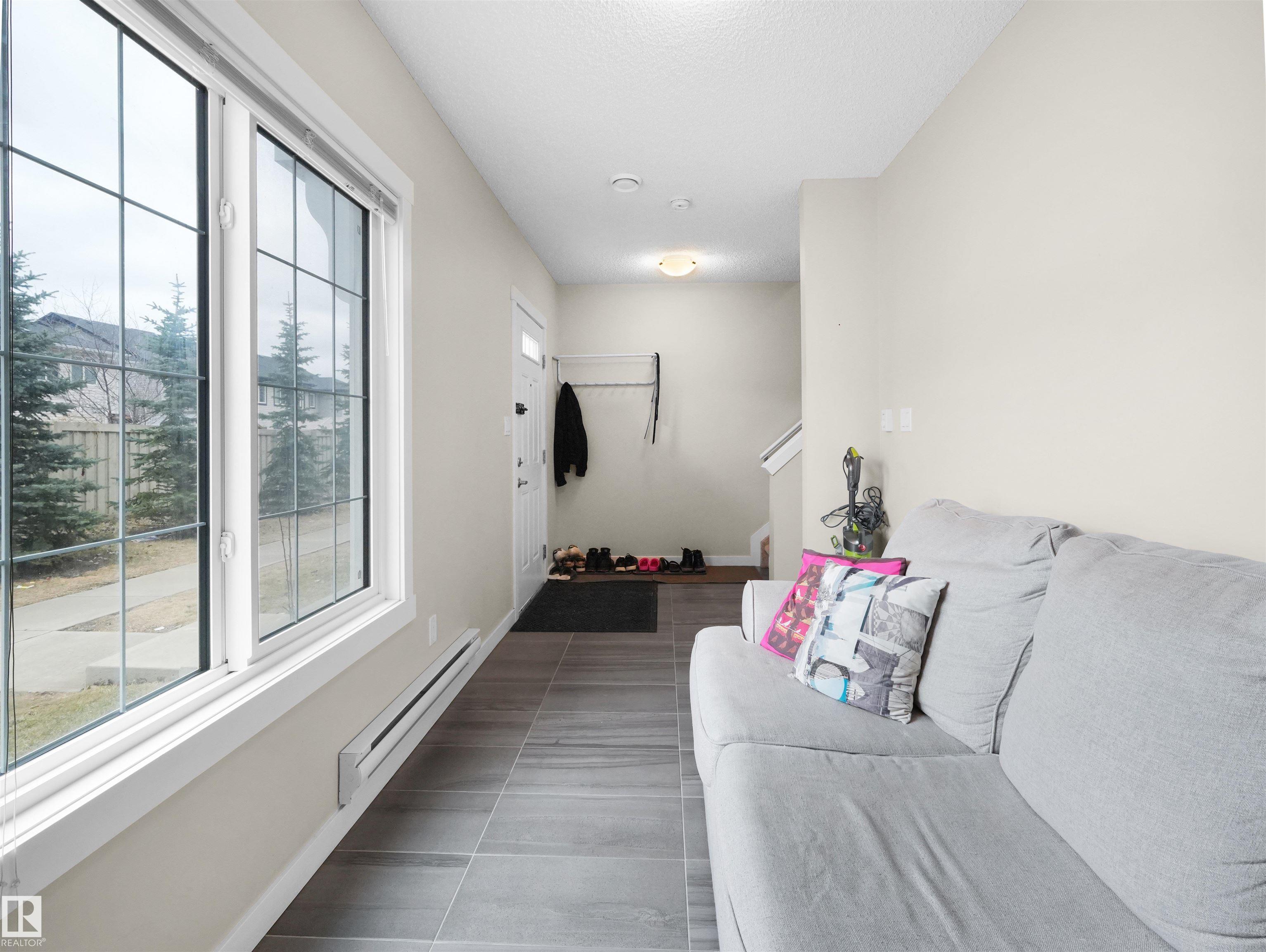 Photo 12 at 4 - 735 Allard Boulevard SW, Allard, Edmonton