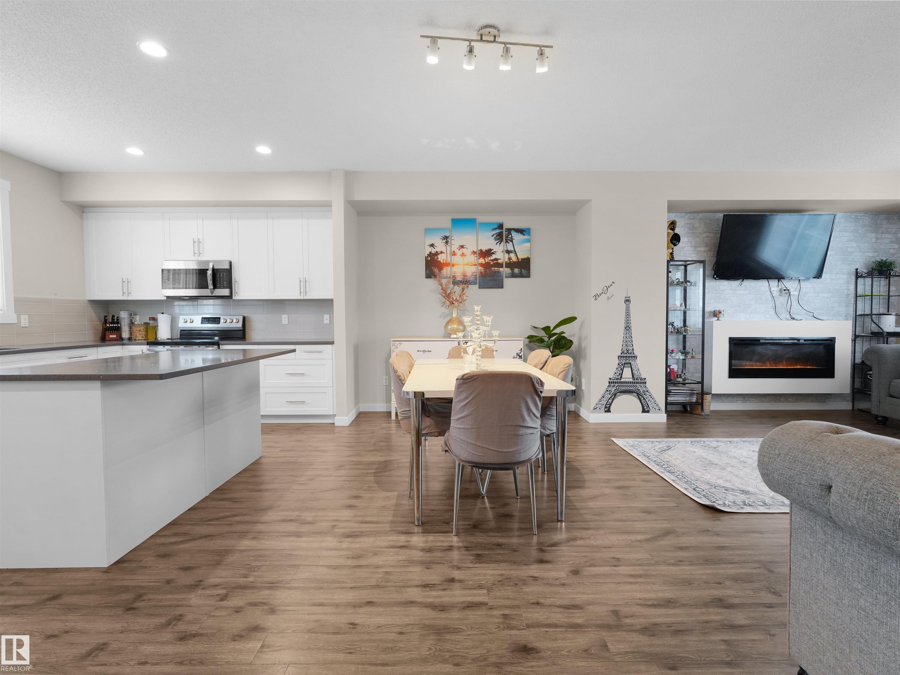 Photo 16 at 4 - 735 Allard Boulevard SW, Allard, Edmonton