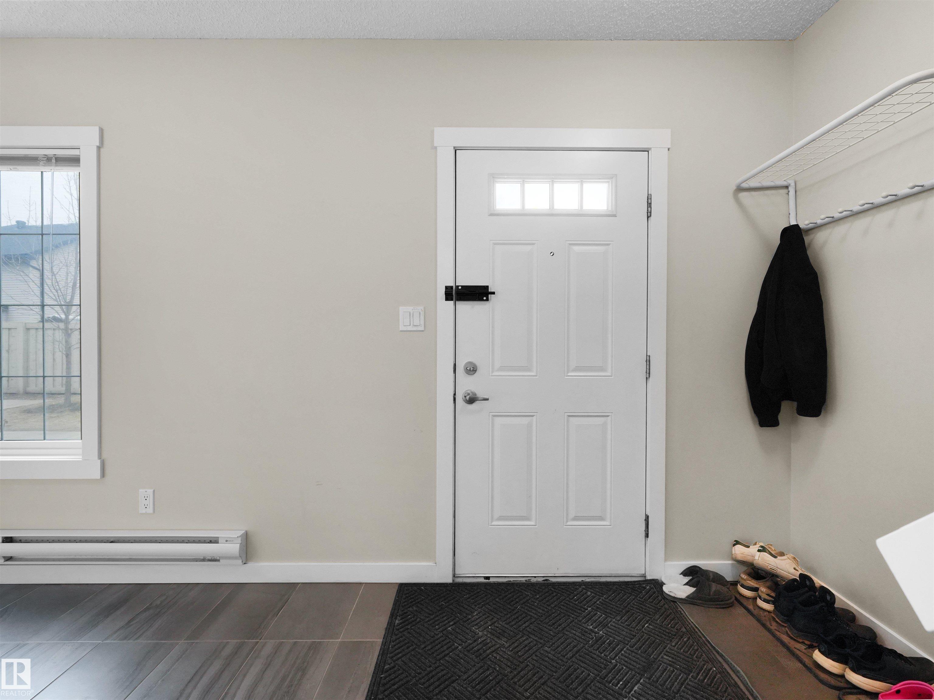 Photo 10 at 4 - 735 Allard Boulevard SW, Allard, Edmonton