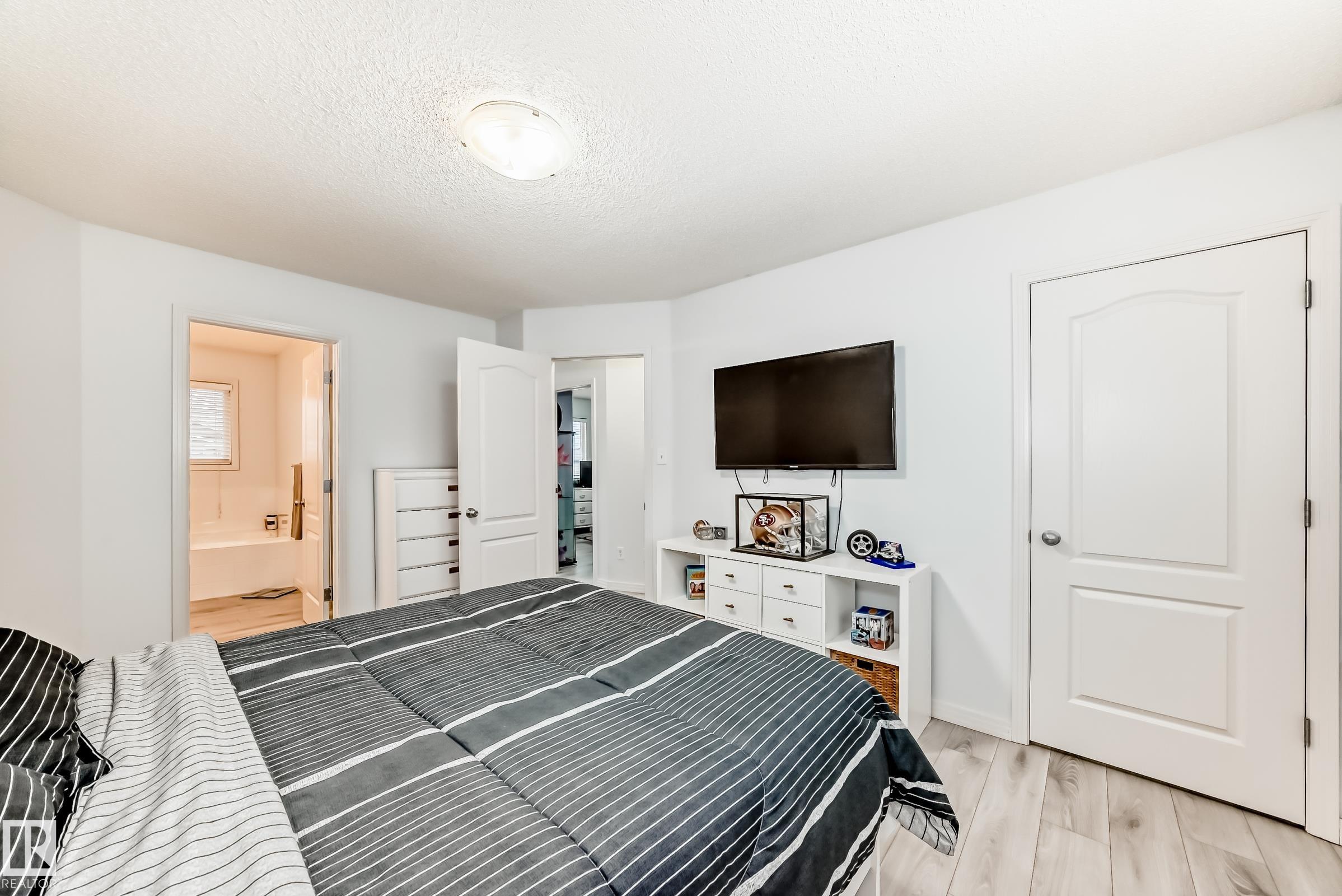 Photo 19 at 5305 205 Street NW, The Hamptons, Edmonton