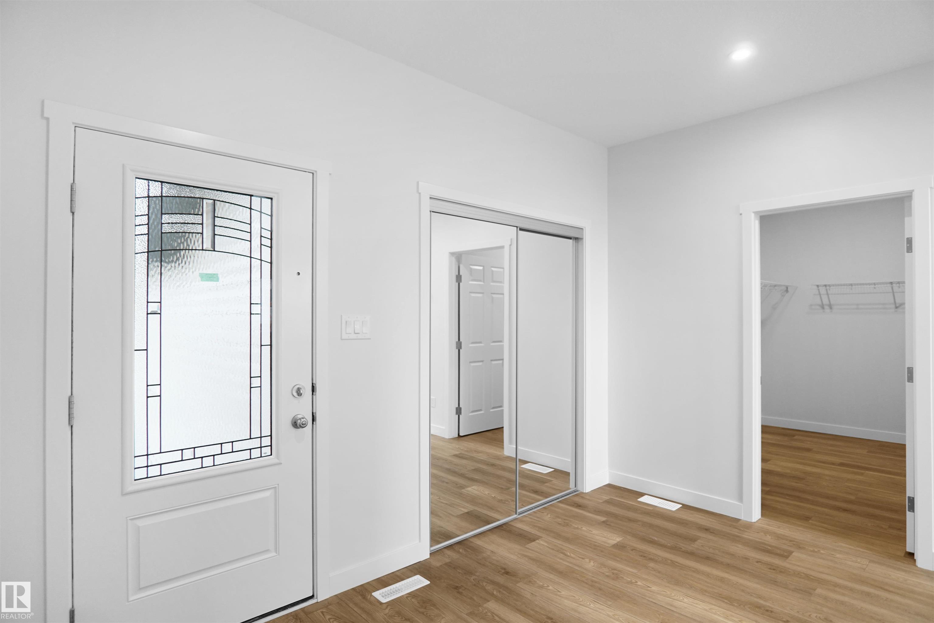 56 Nerine Crescent, North Ridge, St. Albert