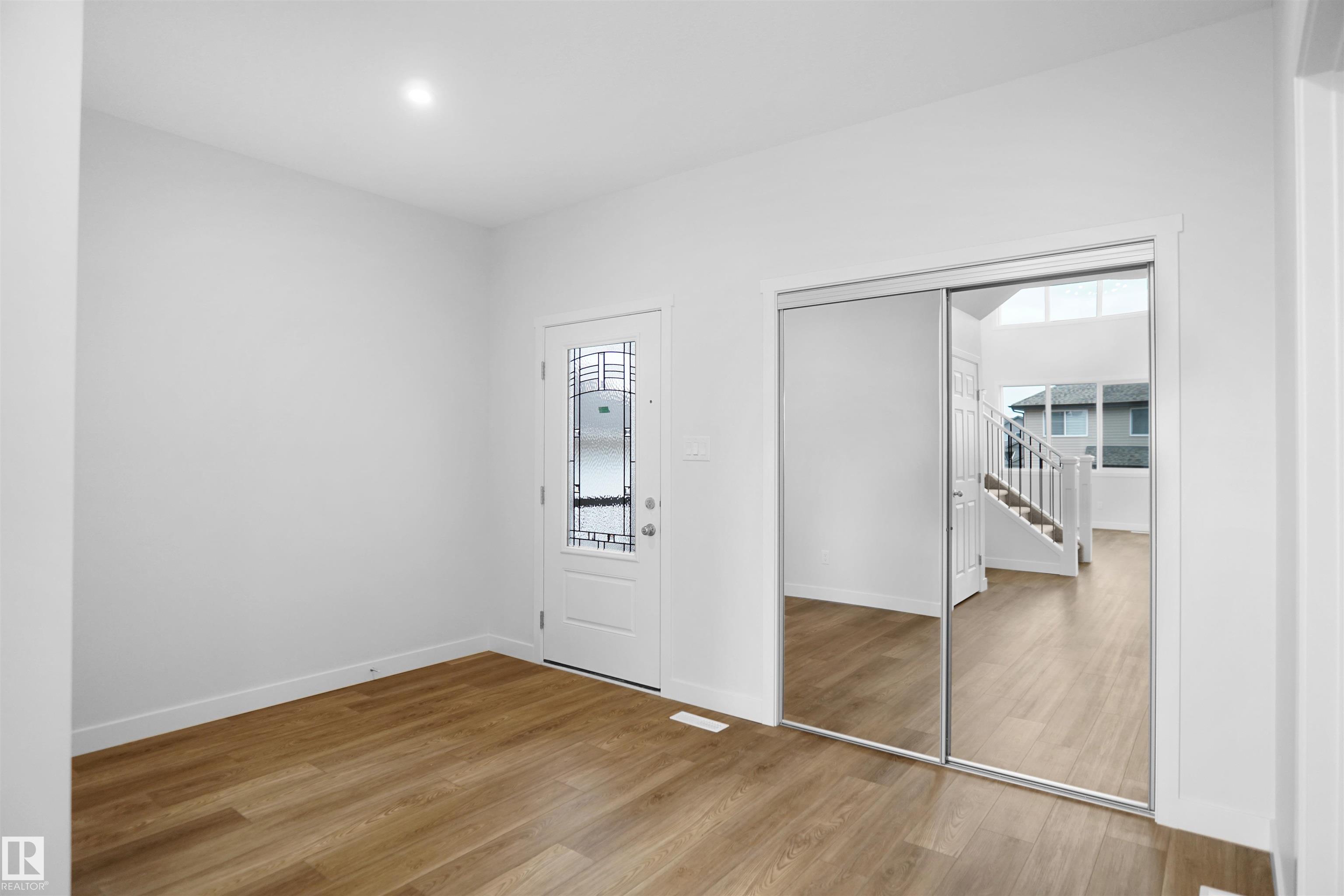 56 Nerine Crescent, North Ridge, St. Albert