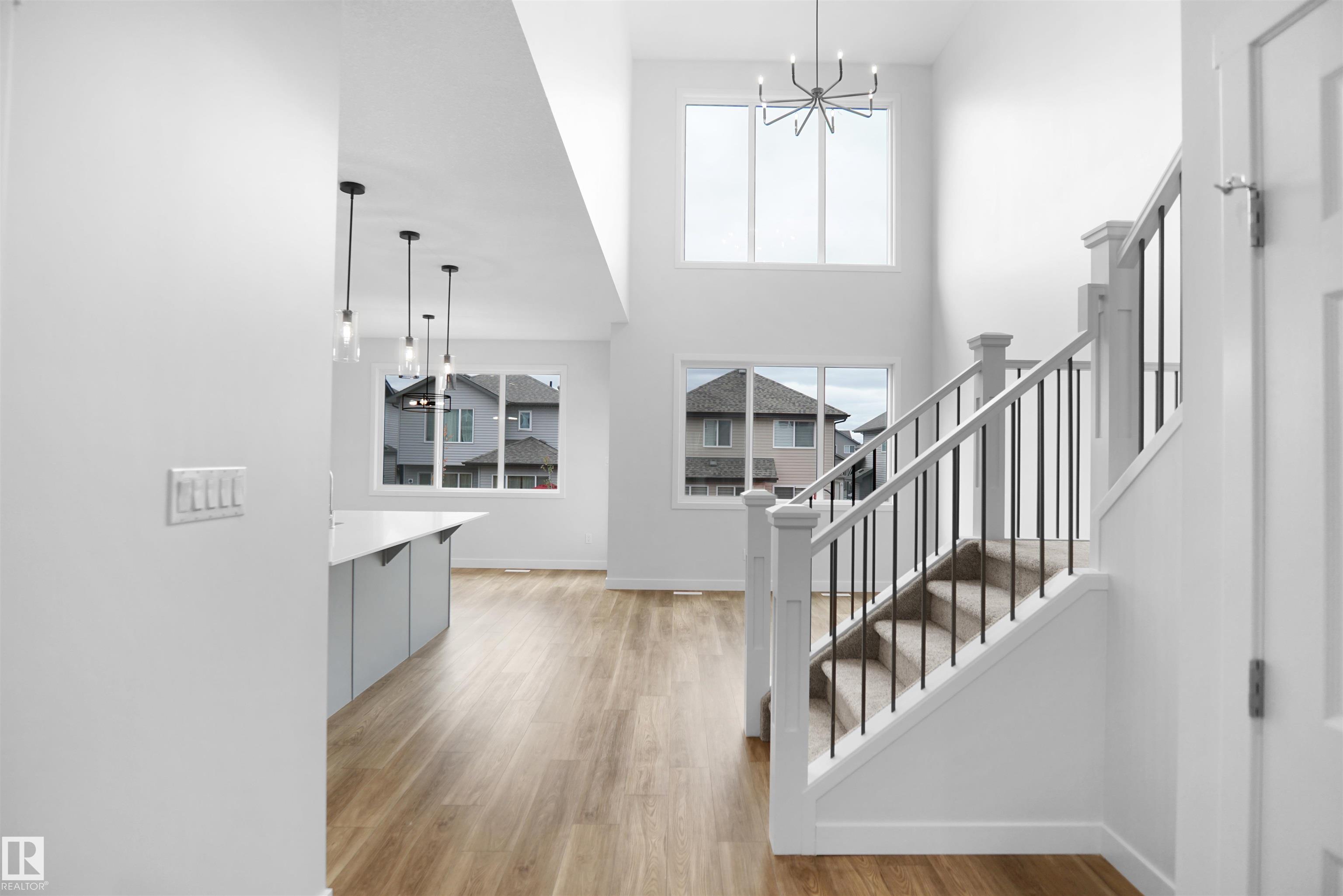 56 Nerine Crescent, North Ridge, St. Albert