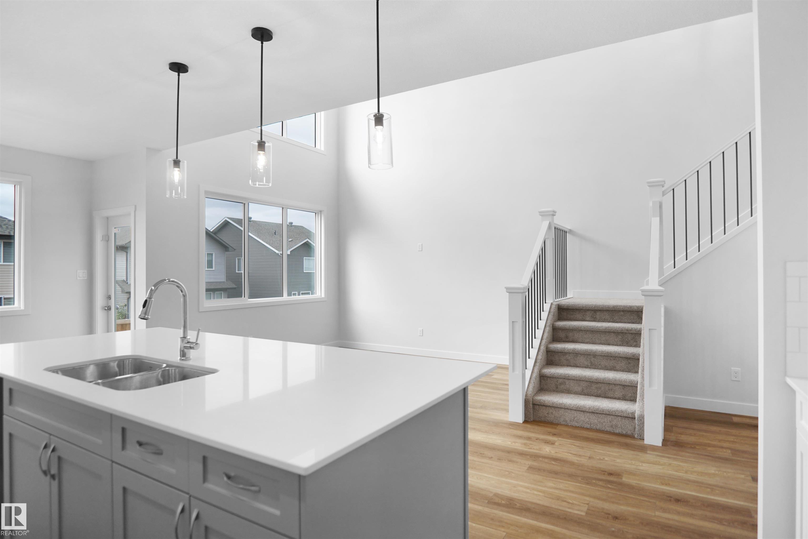 Photo 8 at 56 Nerine Crescent, North Ridge, St. Albert