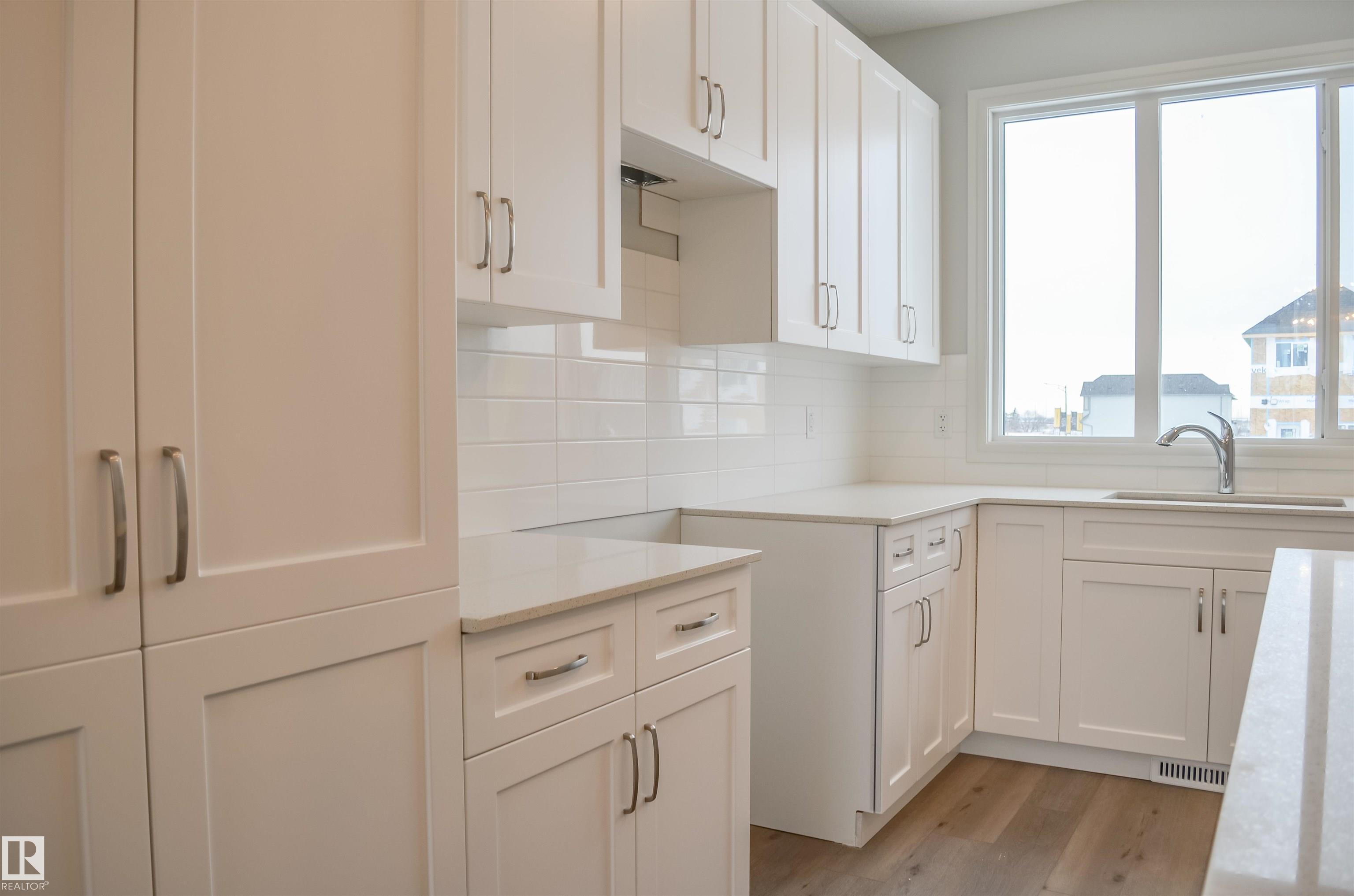 Photo 9 at 18832 28 Avenue NW, The Uplands, Edmonton