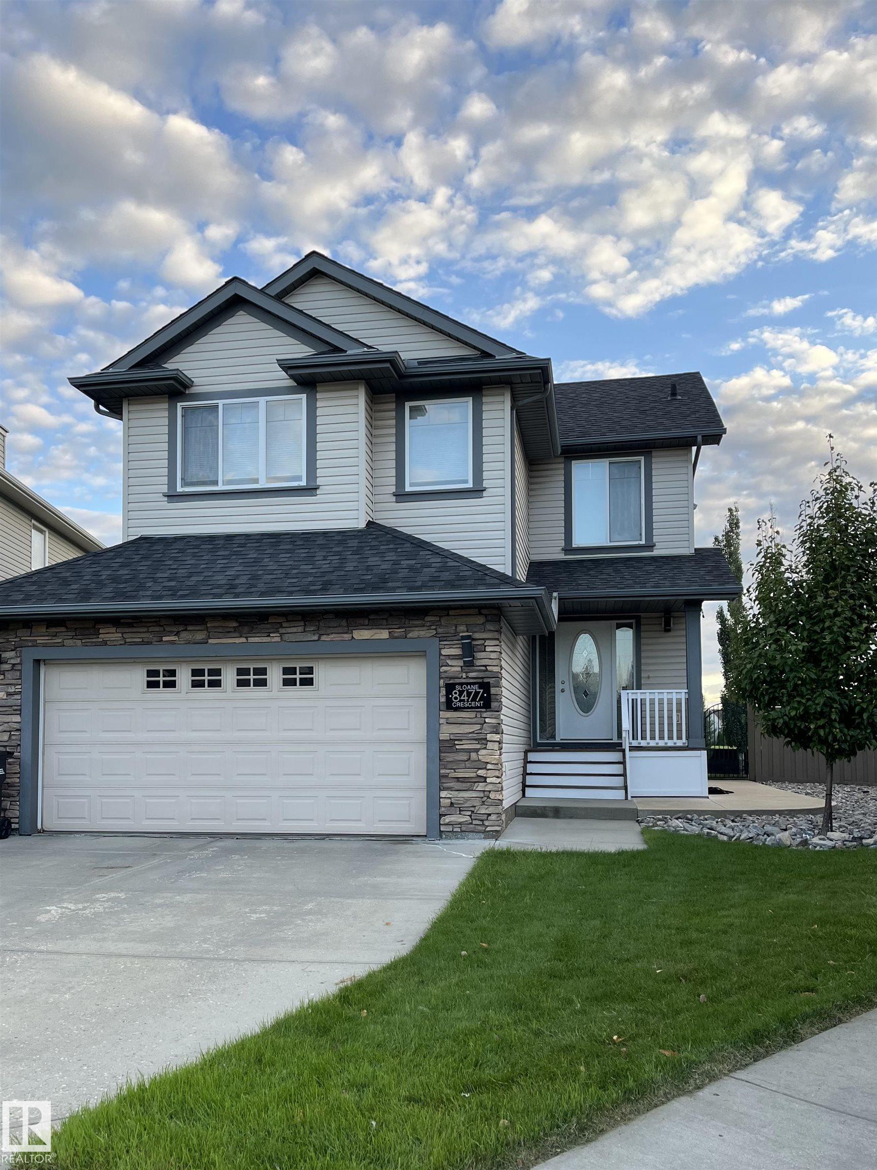 8477 Sloane Crescent NW, South Terwillegar, Edmonton