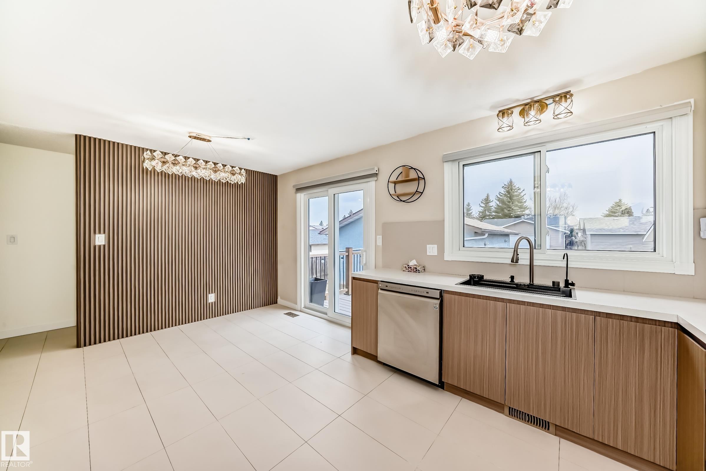 2039 48 Street NW, Pollard Meadows, Edmonton
