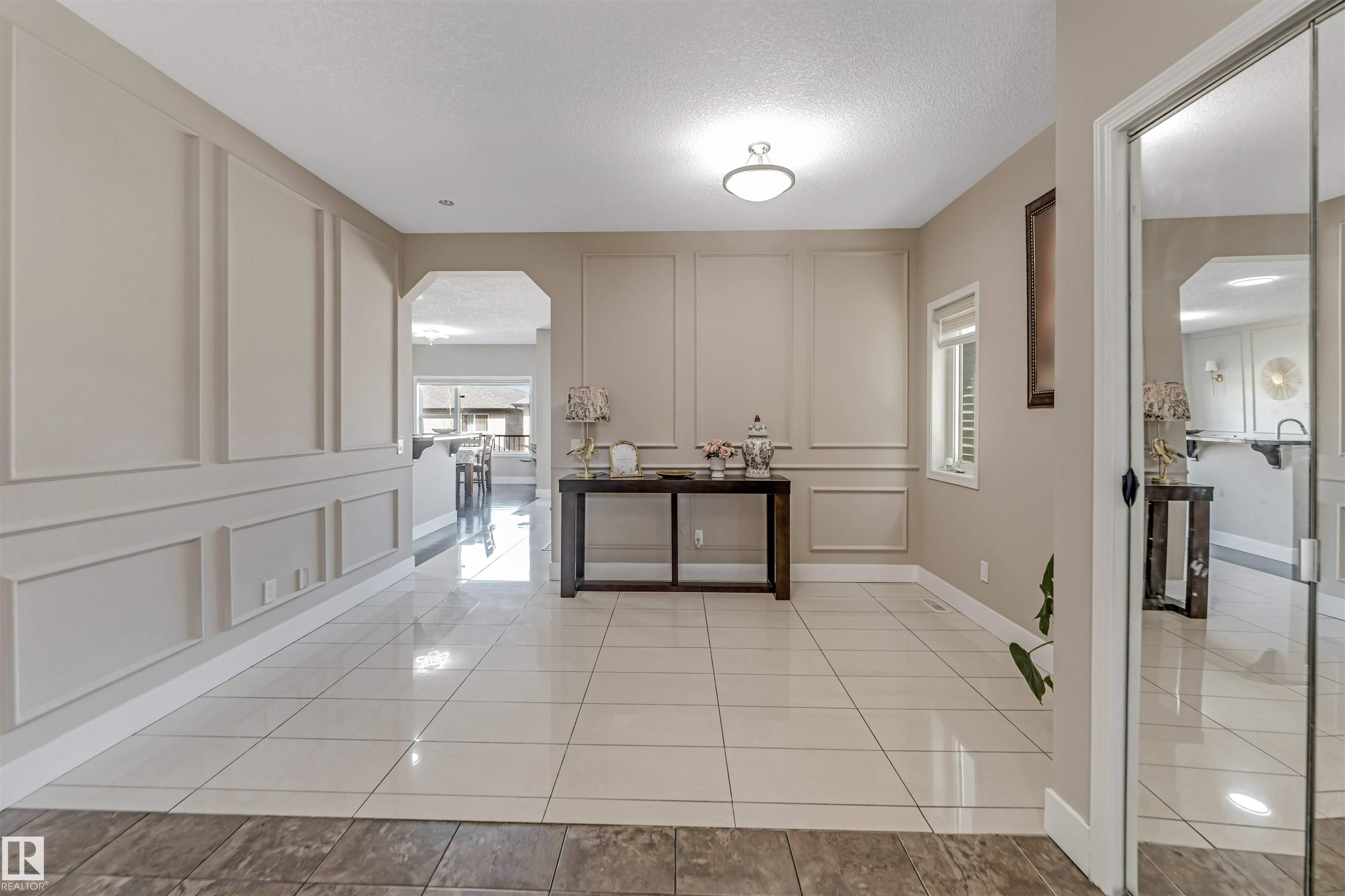 Photo 11 at 5156 2 Avenue SW, Charlesworth, Edmonton