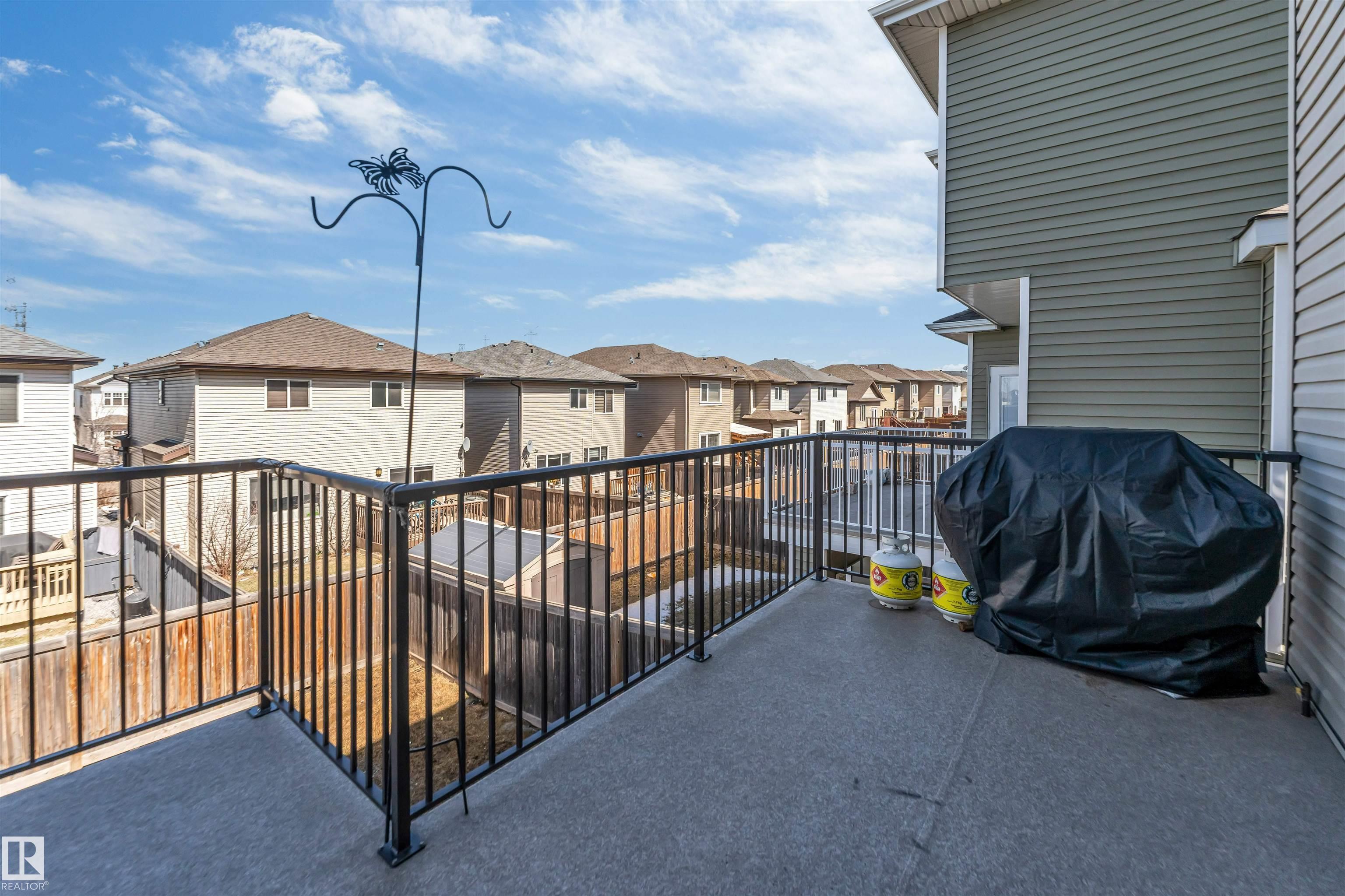 Photo 7 at 5156 2 Avenue SW, Charlesworth, Edmonton