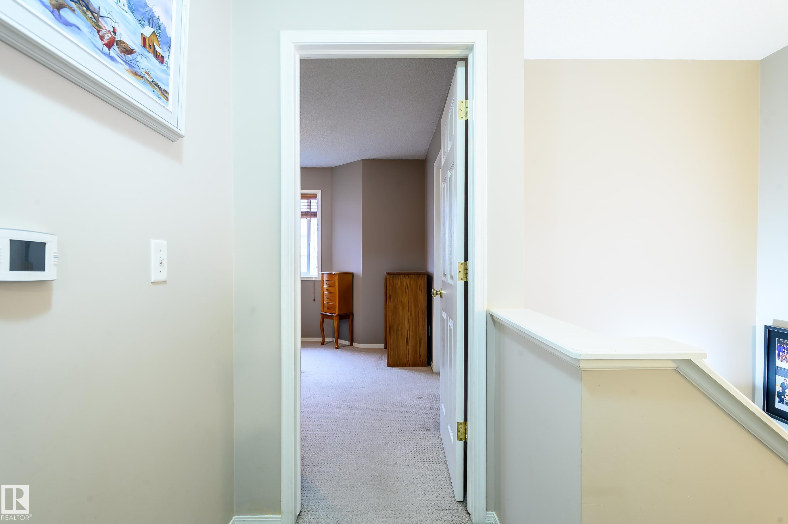 https://zimg.paragon.ice.com/ParagonImages/Property/PM/RAE/225396861/35/0/0/fe8d605a0aeb7d6538224b1a839de6ab/1/309931d0929c050162dbba07730c30c5/225396861-b53c7ba7-53dd-4733-9cd5-37a2fcfbba2d.JPG
