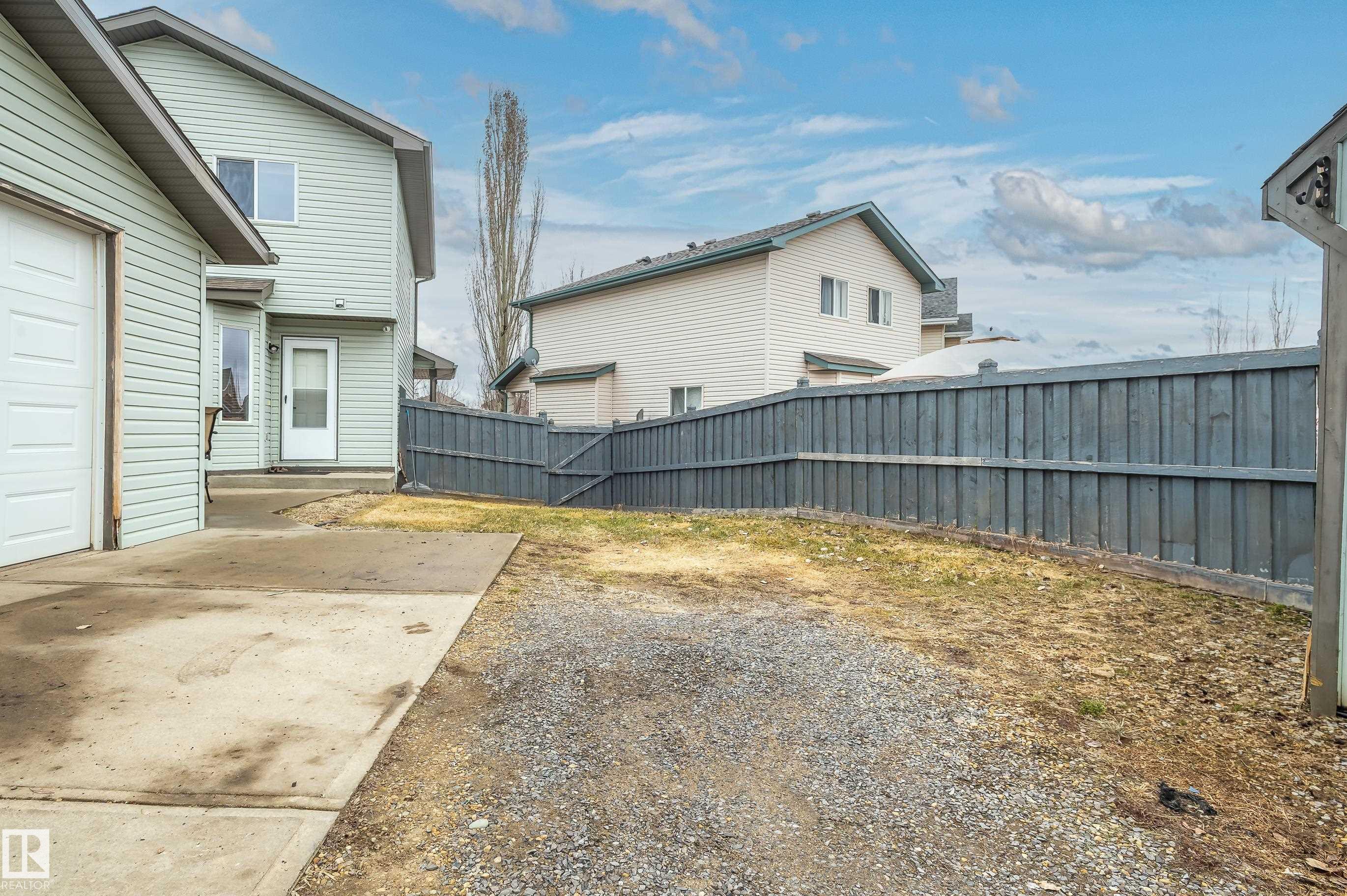 https://zimg.paragon.ice.com/ParagonImages/Property/PM/RAE/225396861/52/0/0/77a804f7a35e0ef5c8e62bc3504a8b80/1/309931d0929c050162dbba07730c30c5/225396861-258a4fff-7833-43bf-9f82-a533654d2fdb.JPG