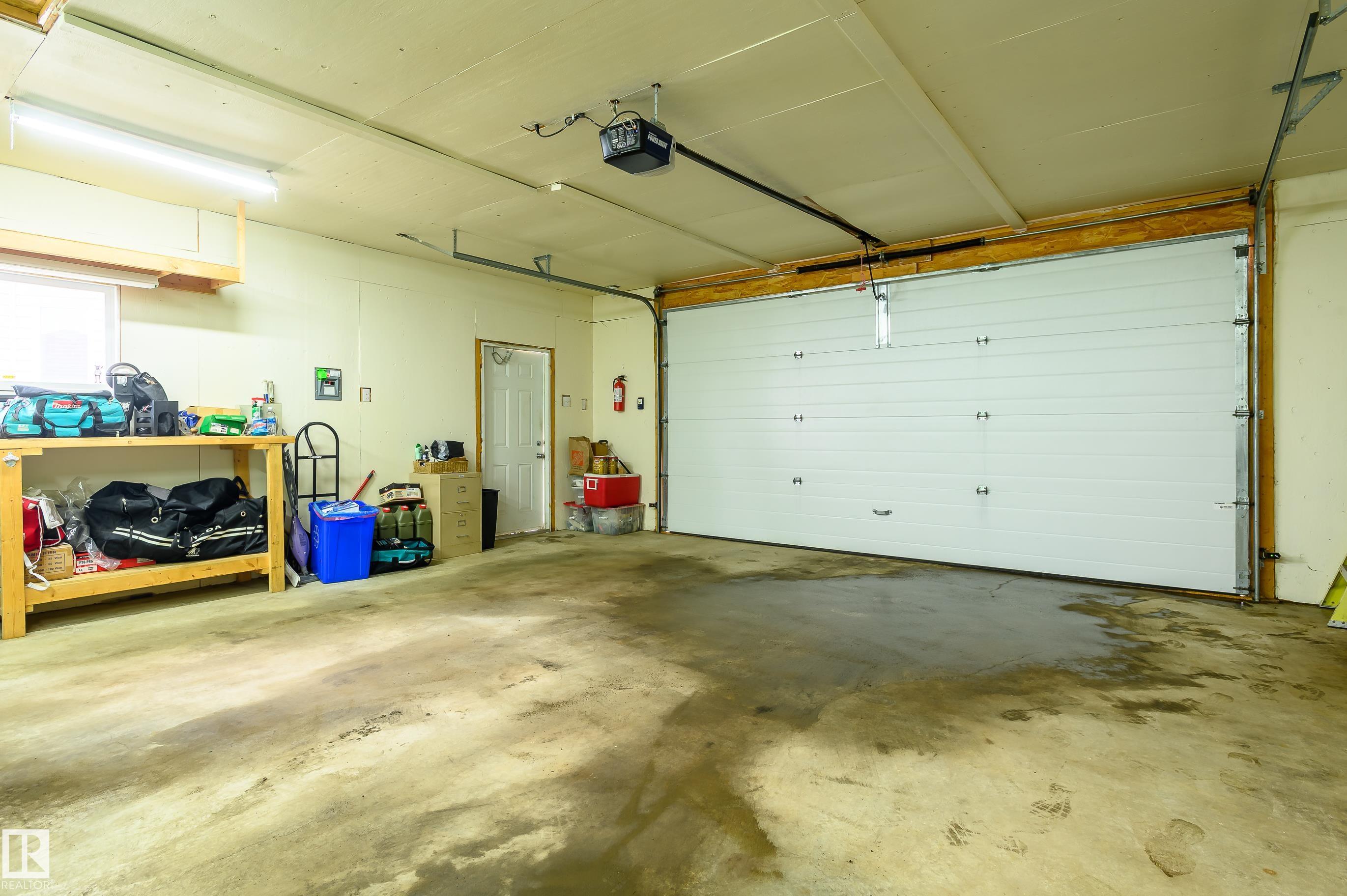https://zimg.paragon.ice.com/ParagonImages/Property/PM/RAE/225396861/55/0/0/88b14d504f85bd116f21cc690855586f/1/309931d0929c050162dbba07730c30c5/225396861-f6a65271-eb1c-490f-9d1d-9186aeebc2c1.JPG