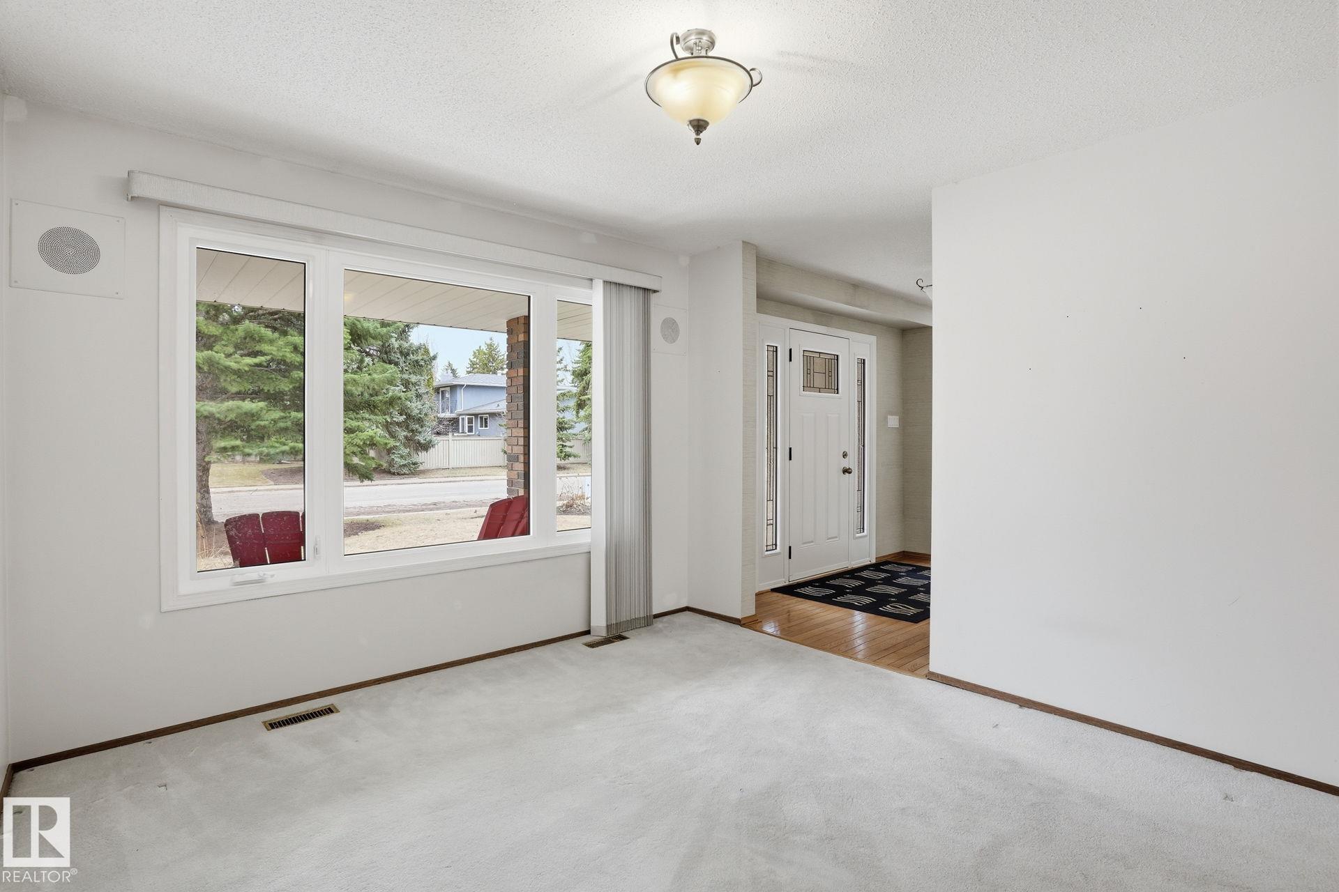 Photo 9 at 14848 64 Avenue NW, Brander Gardens, Edmonton