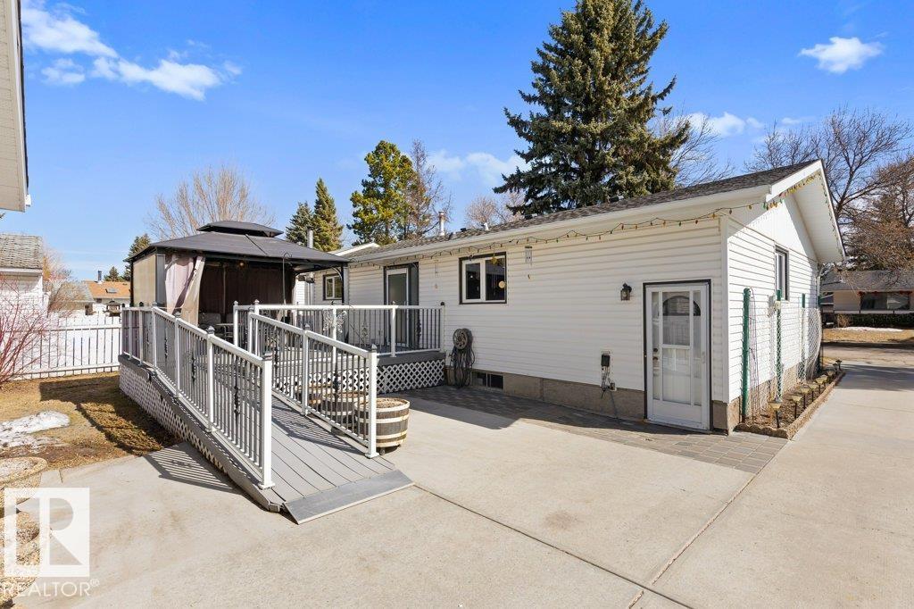 Photo 32 at 33 Fenwick Crescent, Forest Lawn, St. Albert