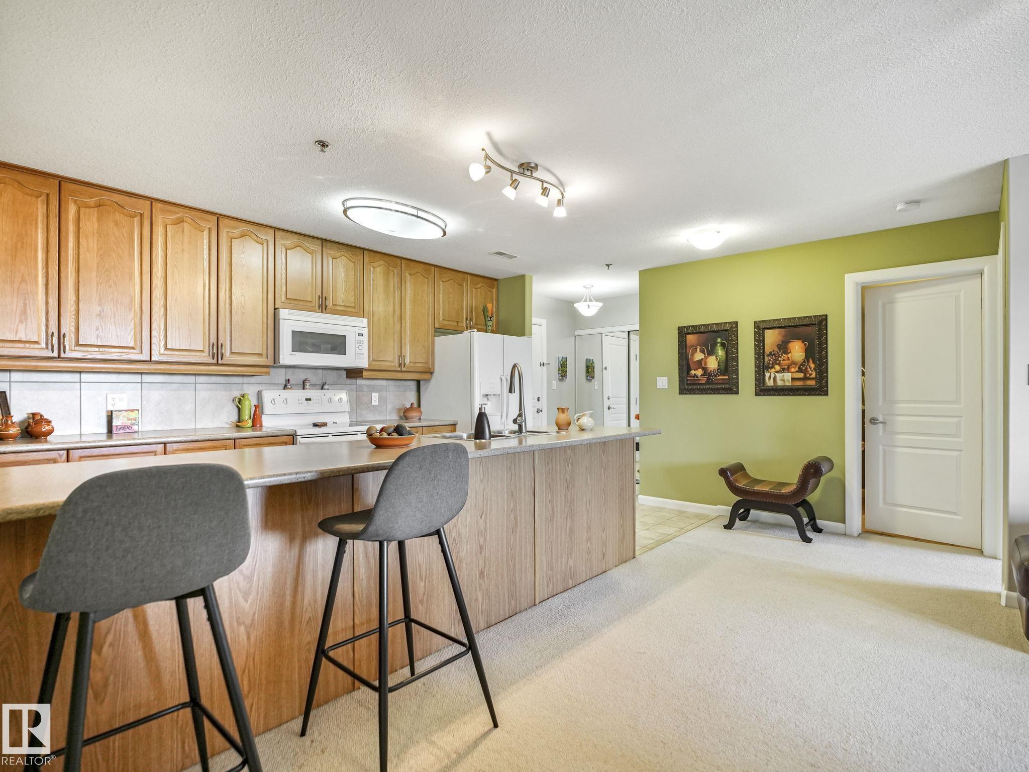 Photo 13 at 415 - 530 Hooke Road NW, Canon Ridge, Edmonton