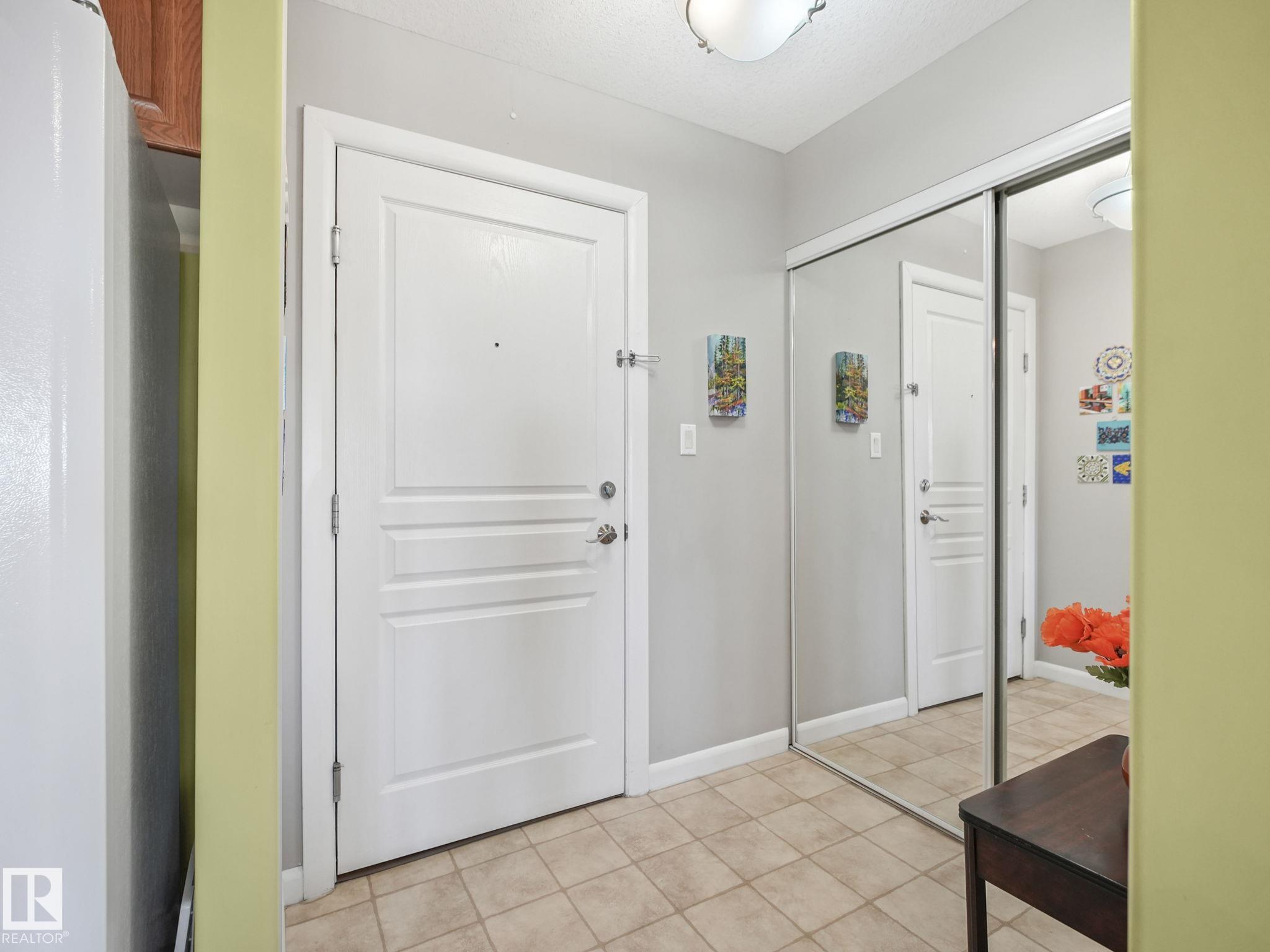 415 - 530 Hooke Road NW, Canon Ridge, Edmonton