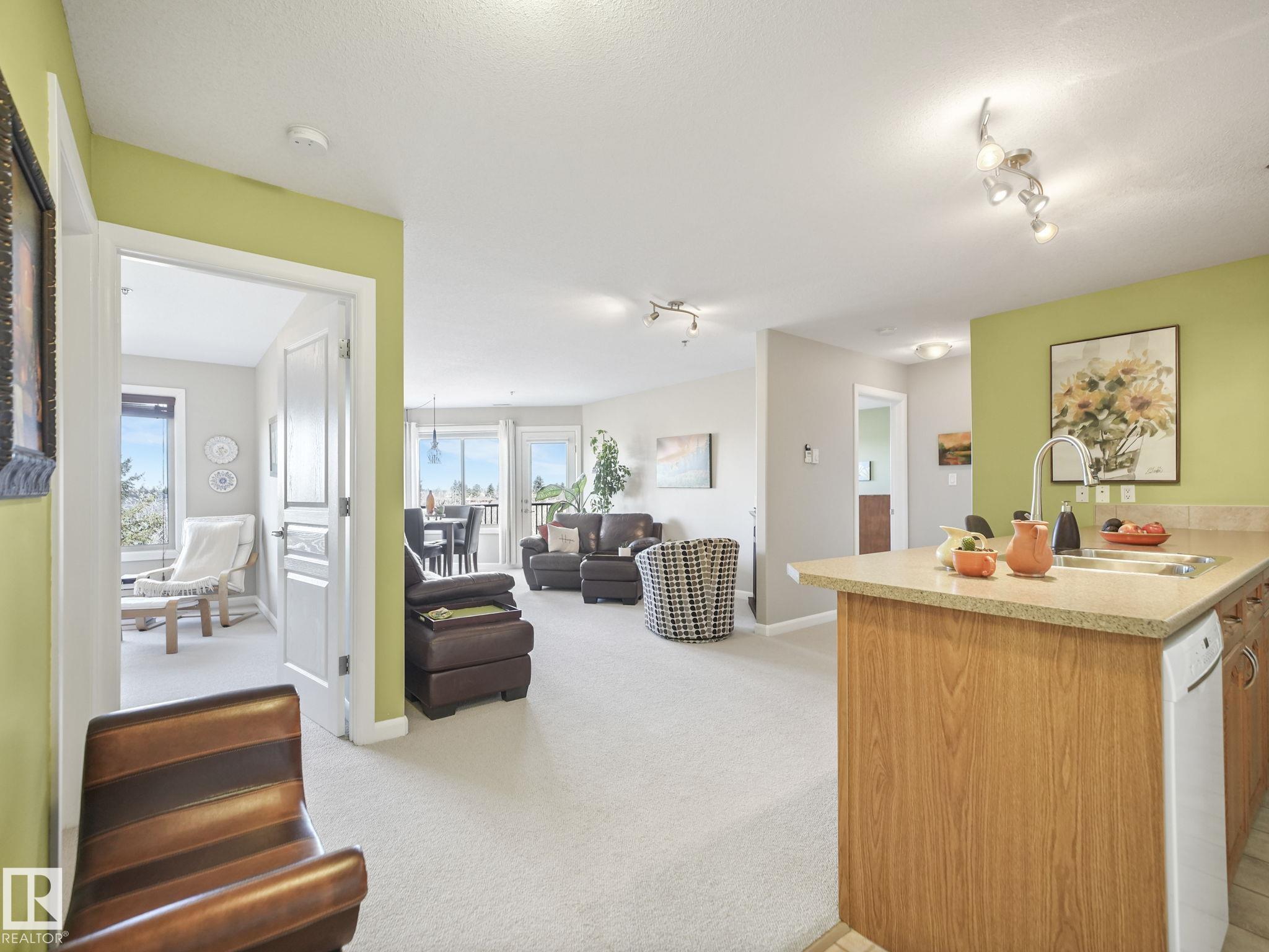 415 - 530 Hooke Road NW, Canon Ridge, Edmonton