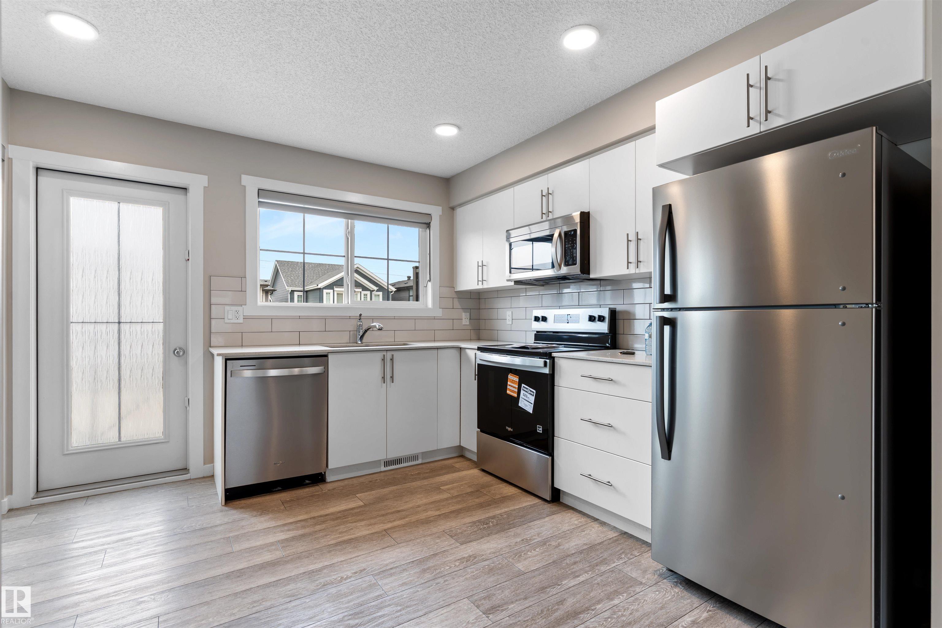 Photo 15 at 19615 28 Avenue NW, The Uplands, Edmonton