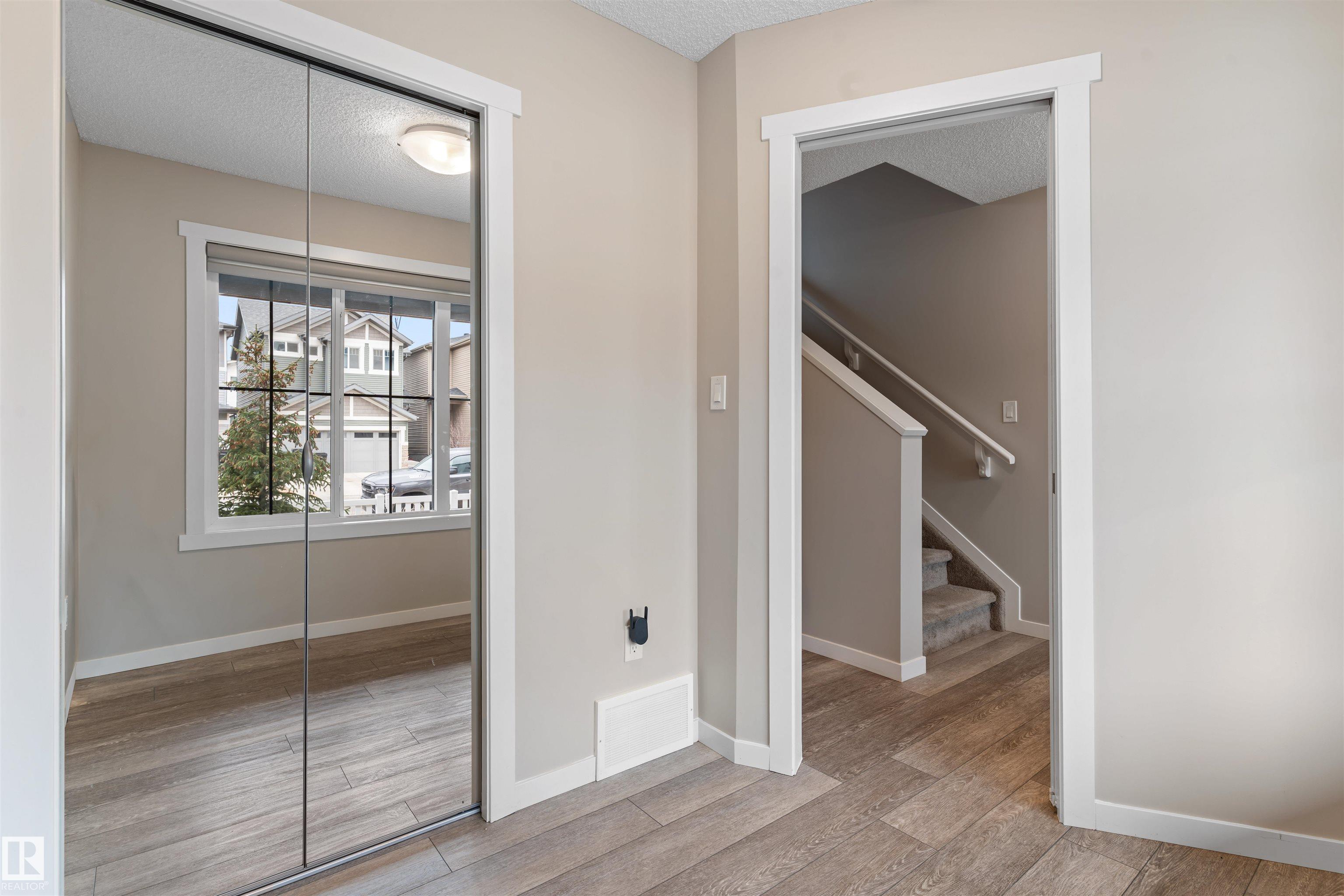 Photo 7 at 19615 28 Avenue NW, The Uplands, Edmonton