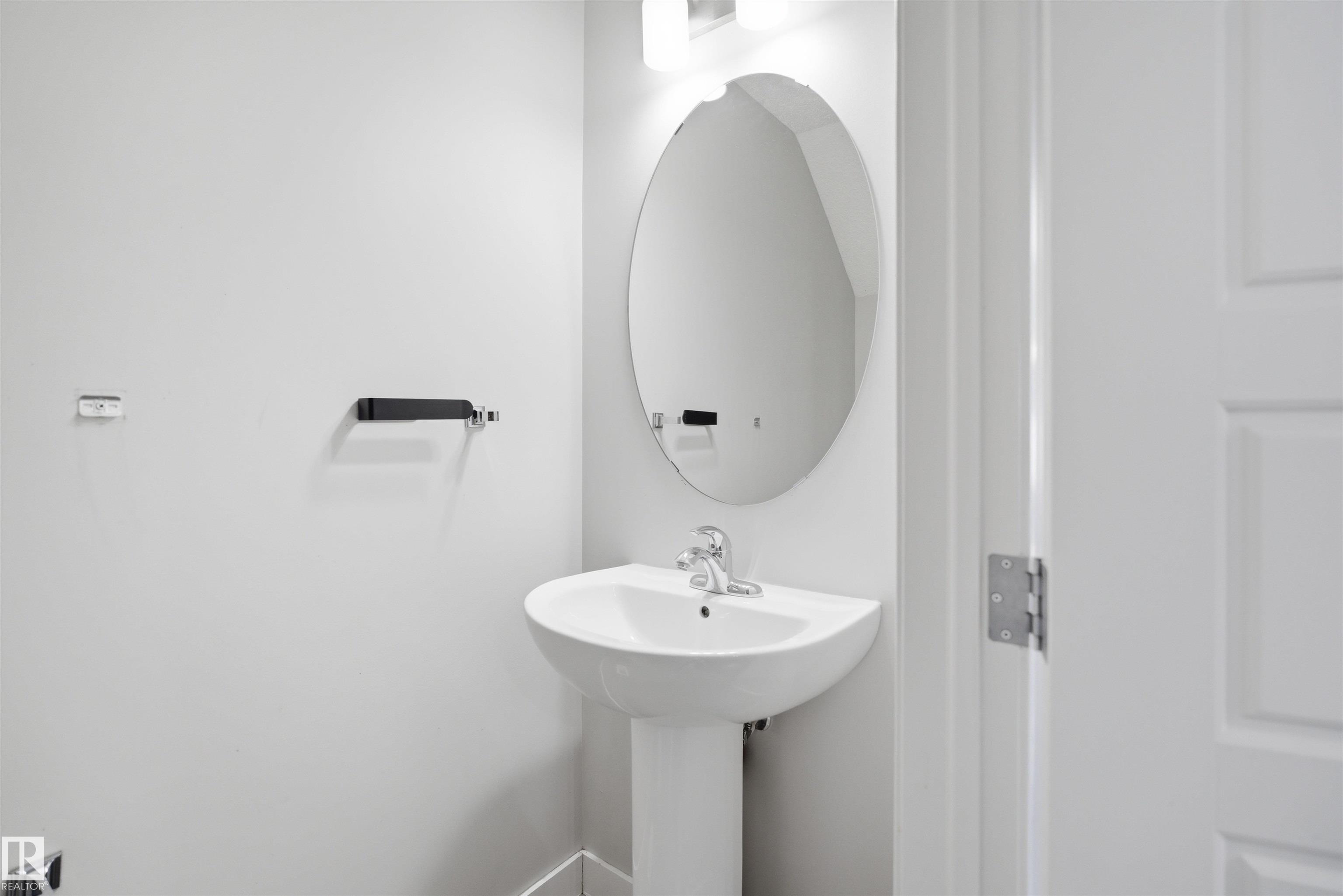 Photo 16 at 18 - 4470 Prowse Road SW, Paisley, Edmonton