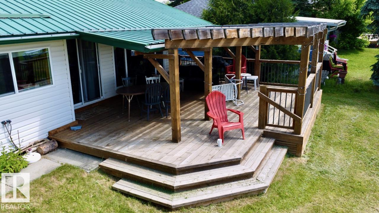 12 53026 Rge Road 43, Rizzie Beach, Rural Parkland County