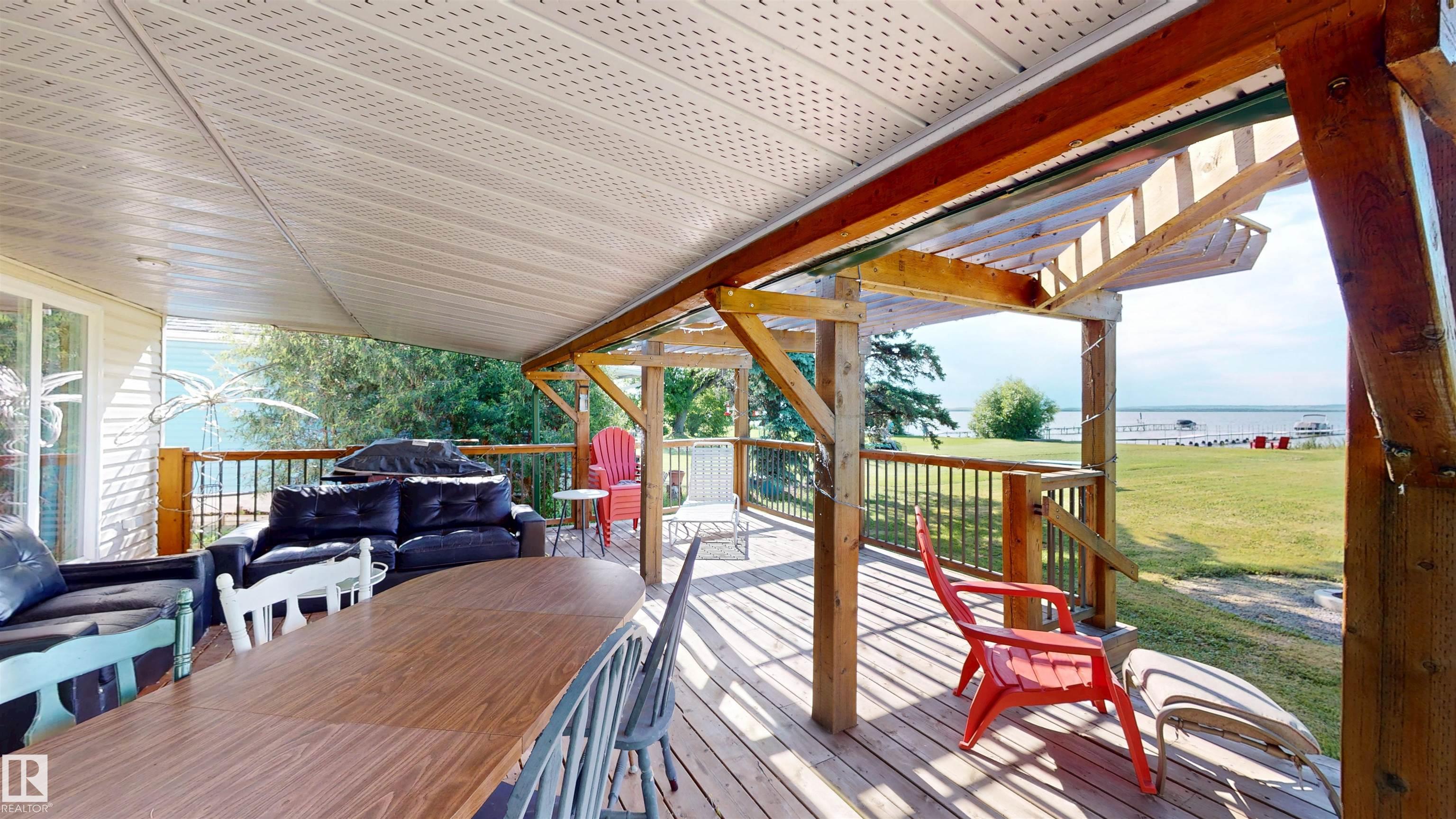 Photo 7 at 12 53026 Rge Road 43, Rizzie Beach, Rural Parkland County