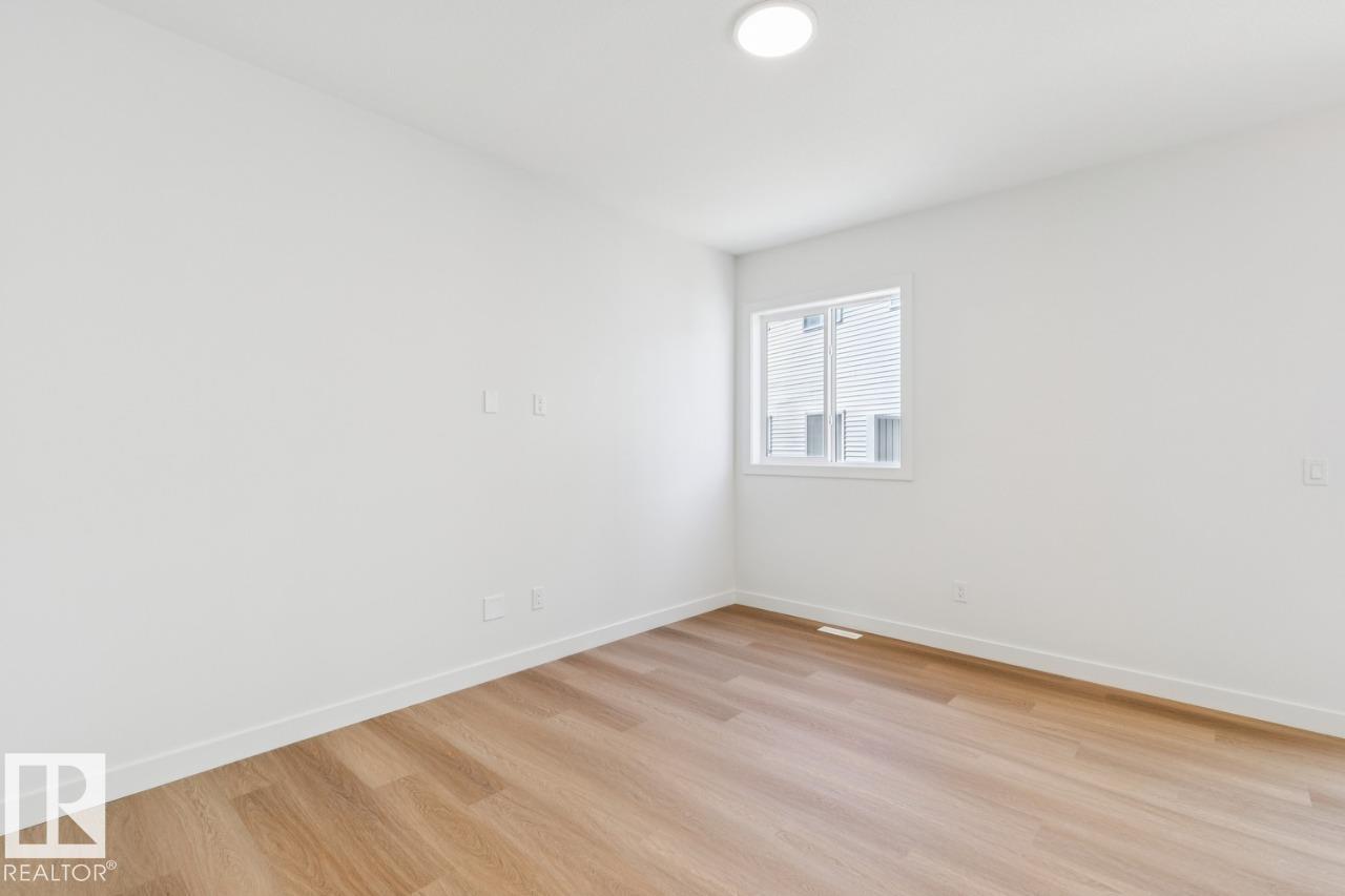 https://zimg.paragon.ice.com/ParagonImages/Property/PM/RAE/225396893/11/0/0/6b65ab430d29fb882d1b7858fcd55efd/1/70da3027e08d8e8c0737310fec5de311/225396893-4729e798-d2f0-42d0-b41d-4096060f9894.JPG