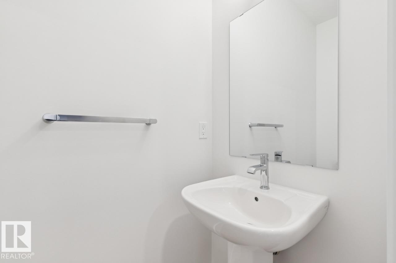 https://zimg.paragon.ice.com/ParagonImages/Property/PM/RAE/225396893/15/0/0/a0fe007f171f23a1cba2c1d5d7975f50/1/70da3027e08d8e8c0737310fec5de311/225396893-ea80a89e-54dd-4018-bb6c-3c35c64c2a8f.JPG