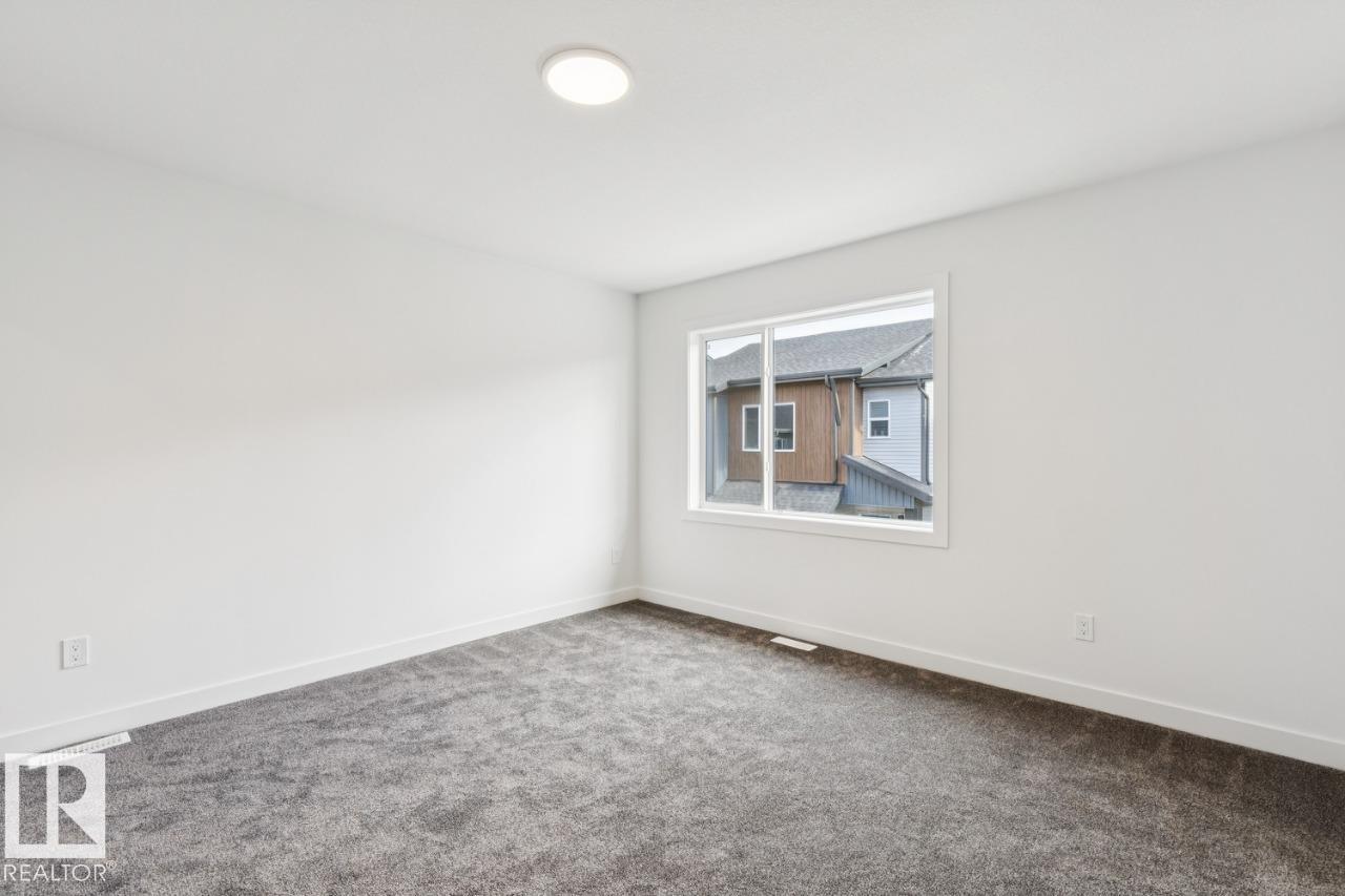 https://zimg.paragon.ice.com/ParagonImages/Property/PM/RAE/225396893/19/0/0/4d611b108e447b55a984029fa6e15a8b/1/70da3027e08d8e8c0737310fec5de311/225396893-521c0a83-2b3d-46e2-99ea-347260016905.JPG