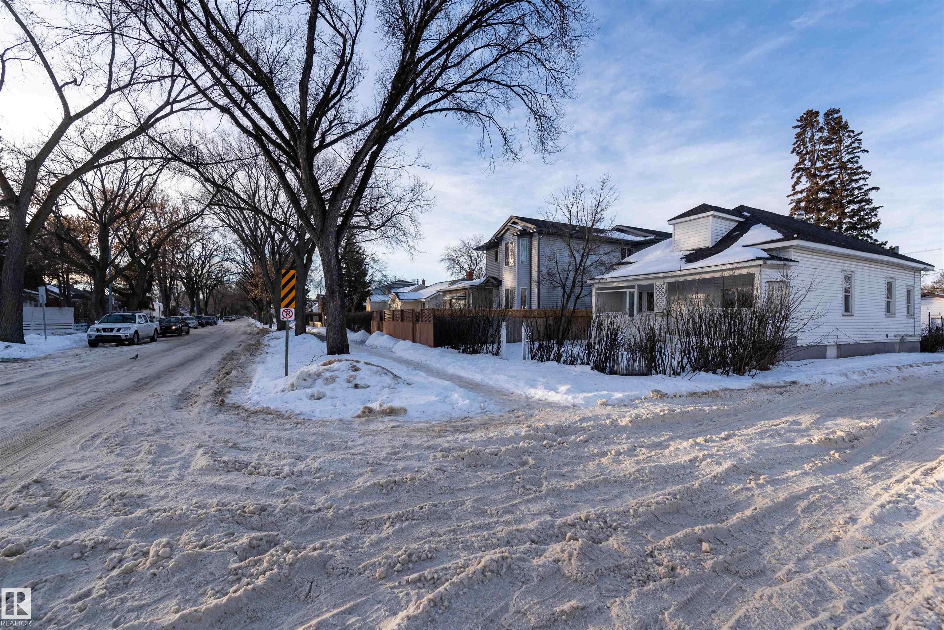 Picture for 11734 87 ST NW