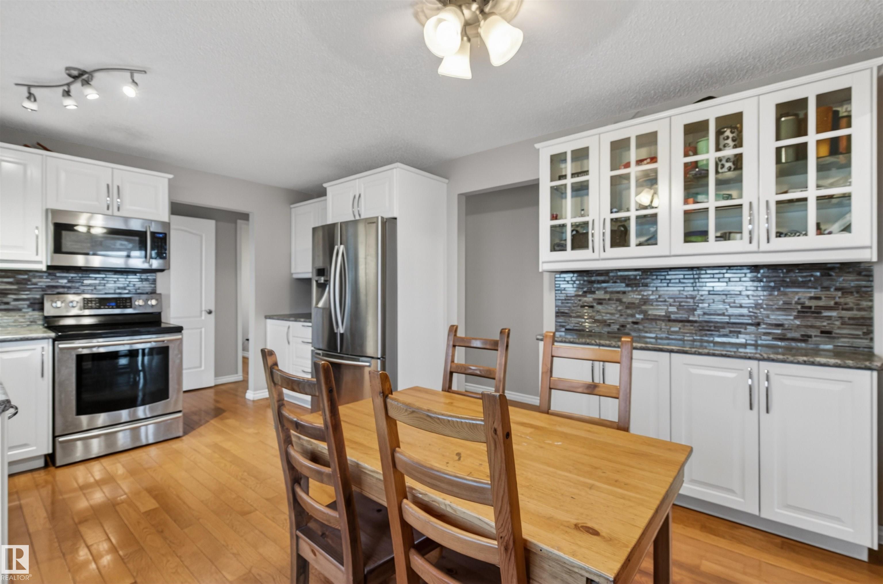 Photo 11 at 17120 103 Street NW, Baturyn, Edmonton