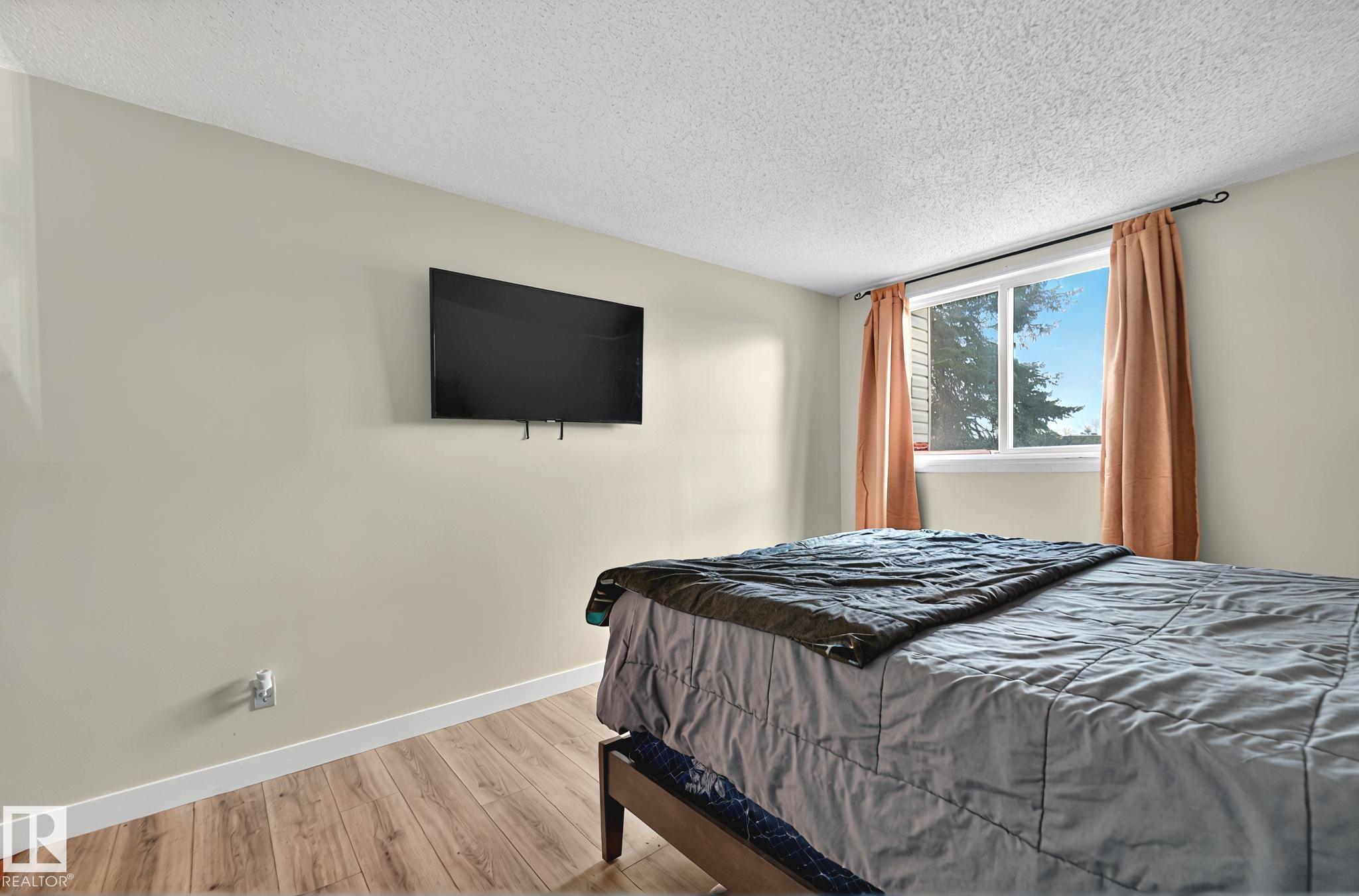 Photo 16 at 106 - 5125 Riverbend Road NW, Brander Gardens, Edmonton