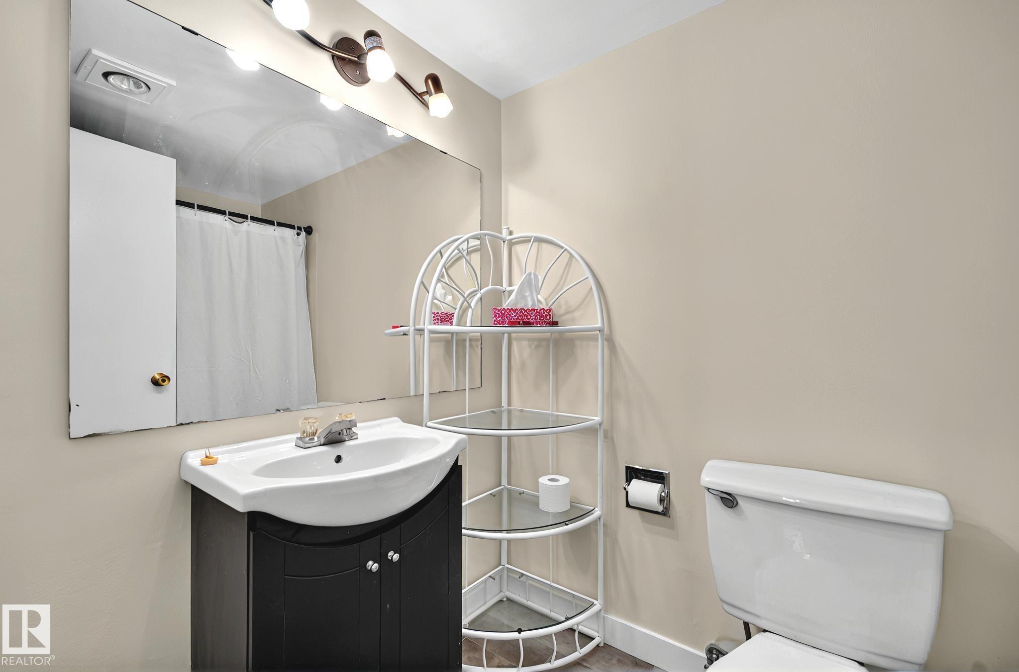 Photo 18 at 106 - 5125 Riverbend Road NW, Brander Gardens, Edmonton