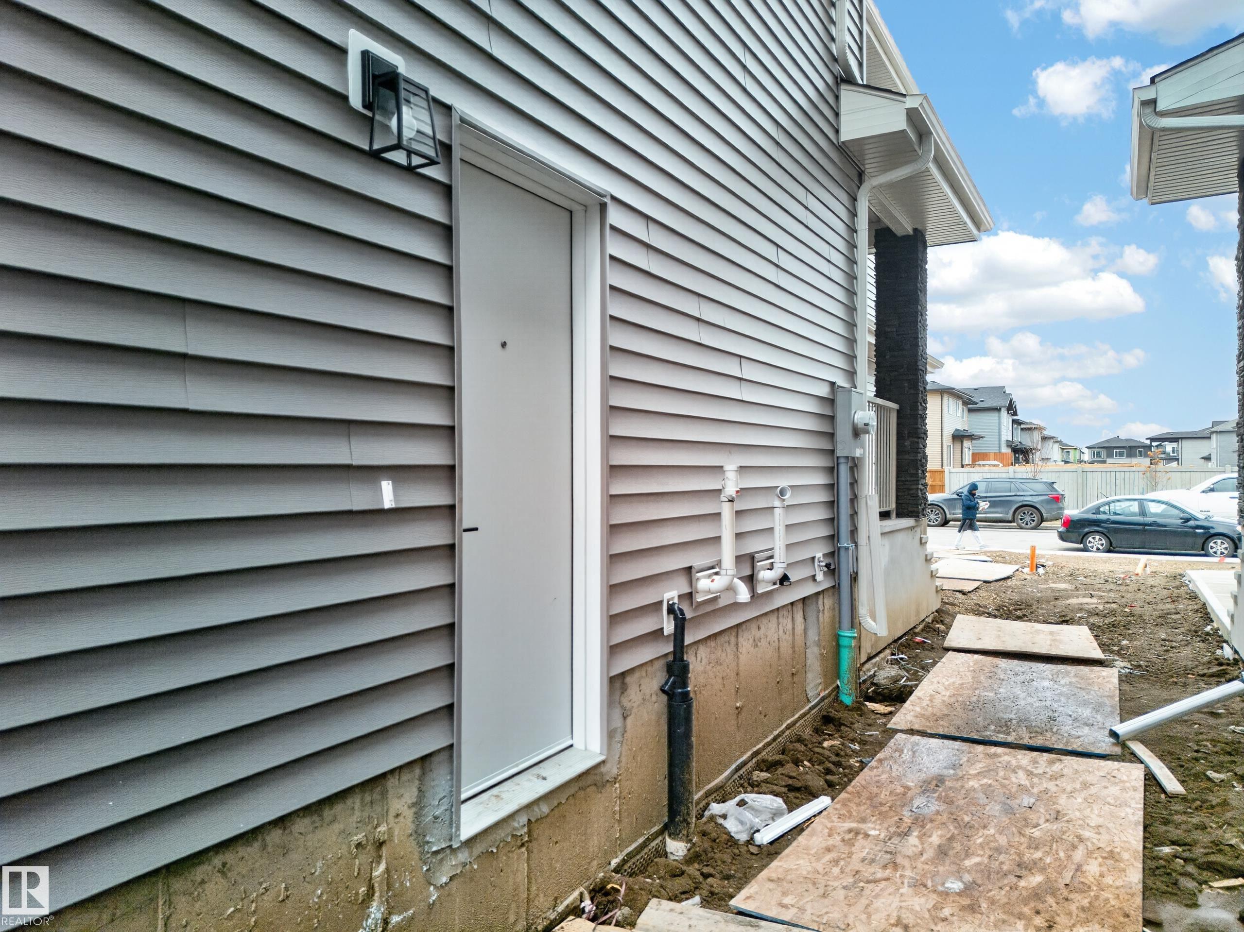 Photo 8 at 4005 39 Street, Lakeview North, Beaumont