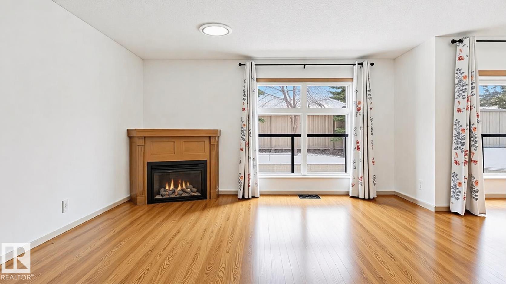 https://zimg.paragon.ice.com/ParagonImages/Property/PM/RAE/225396909/8/0/0/8127eb19f8c89f86728d5f570e52c802/1/b016b76b6d03954273a32c972c8357de/225396909-6c4f2b03-e3c1-4442-b140-e79ee59c6d45.JPG